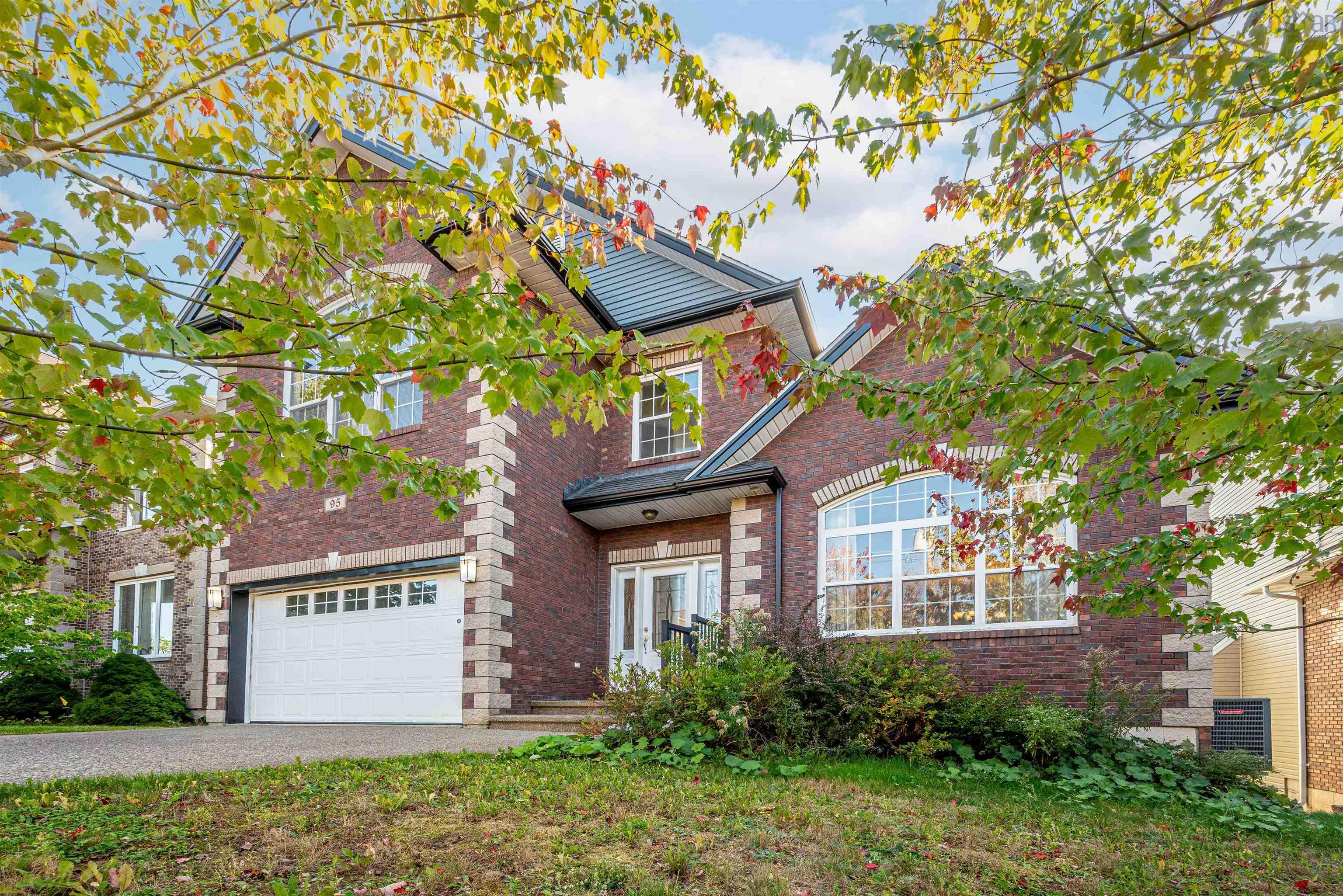 Thumbnail image for 95 William Borrett Terrace MLS<sup>®</sup> 202525399