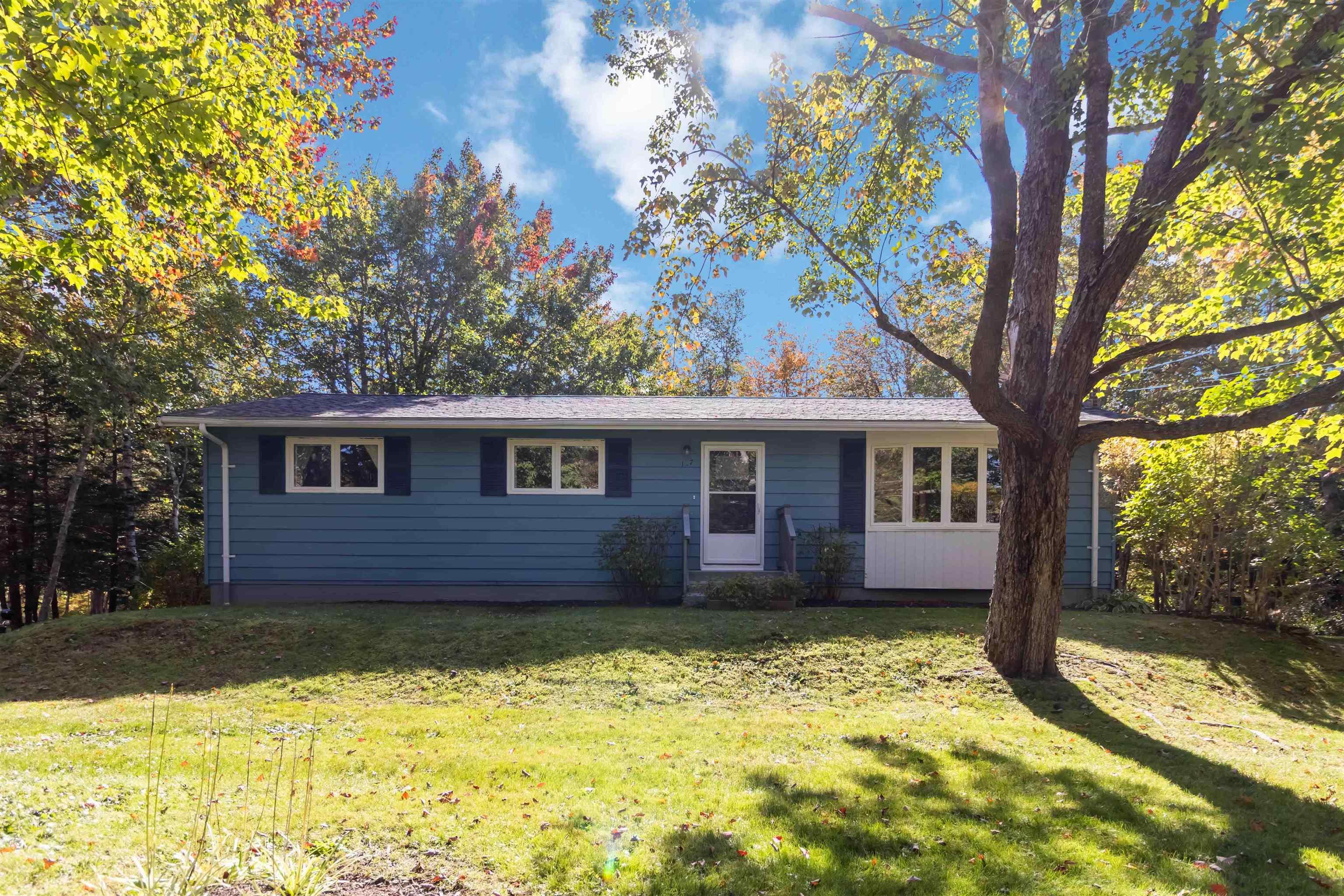 Thumbnail image for 127 White Birch Drive MLS<sup>®</sup> 202525445