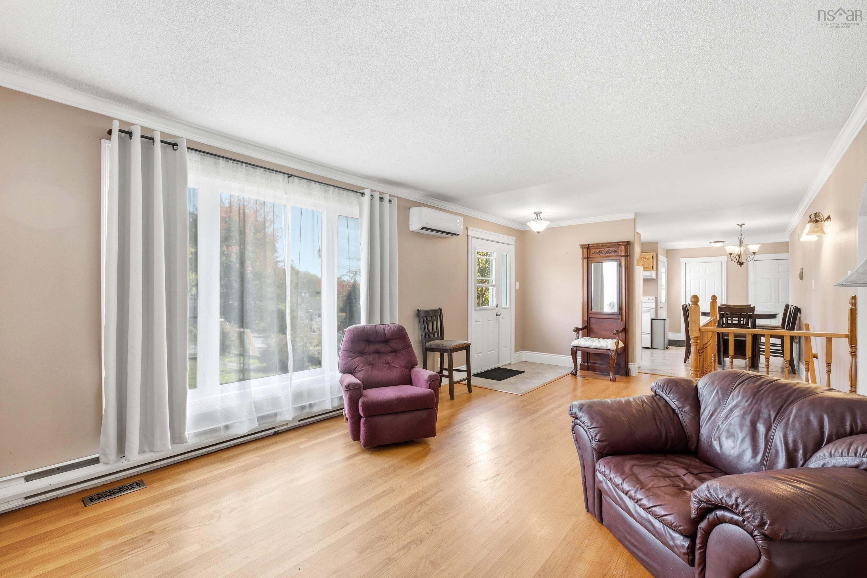 View image 8