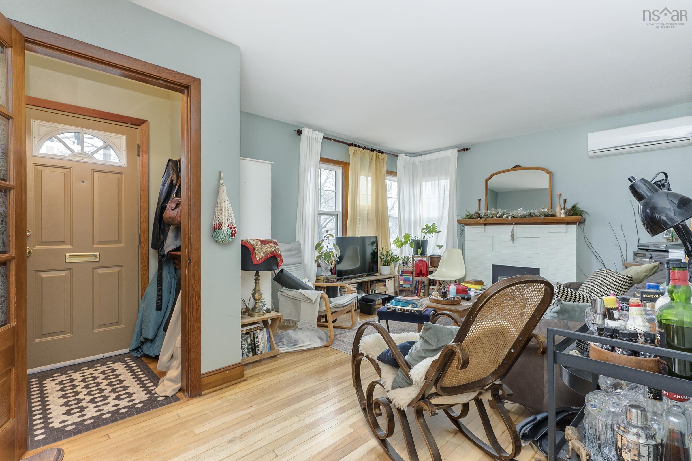 View image 12