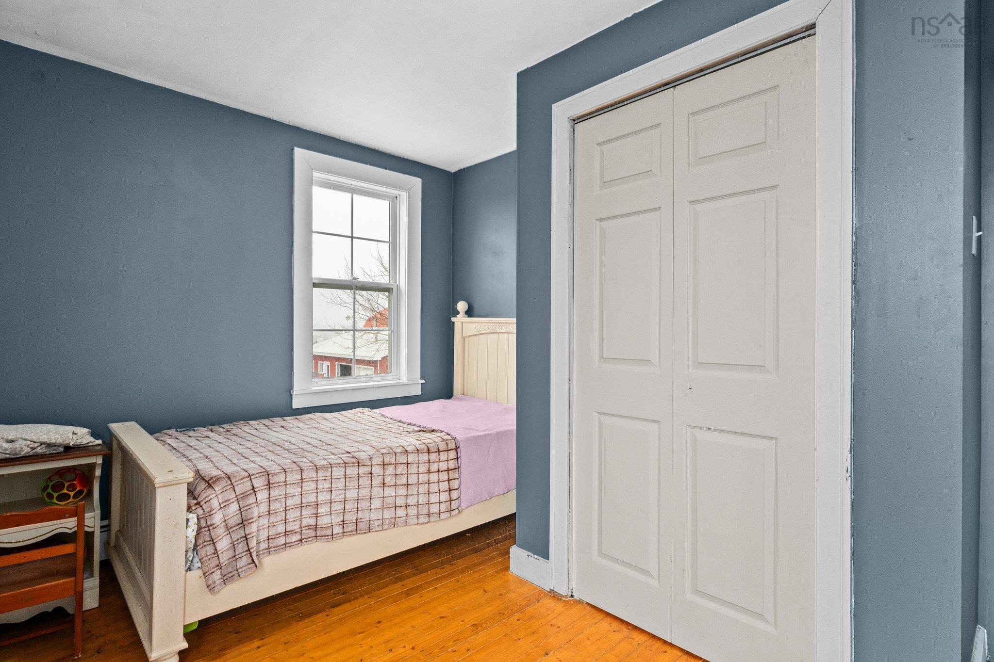 View image 21