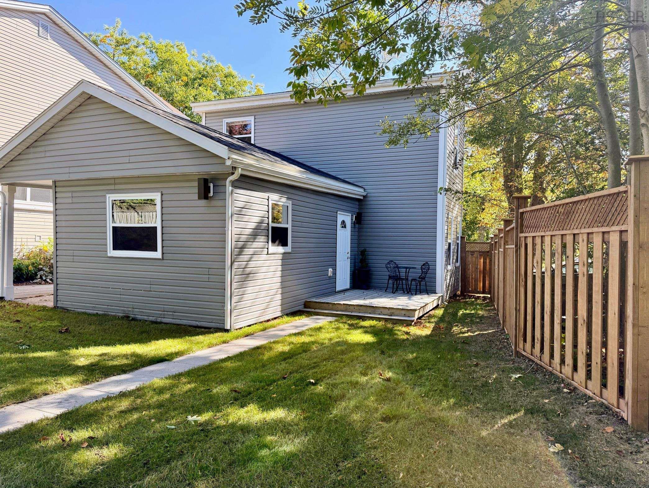 View image 32