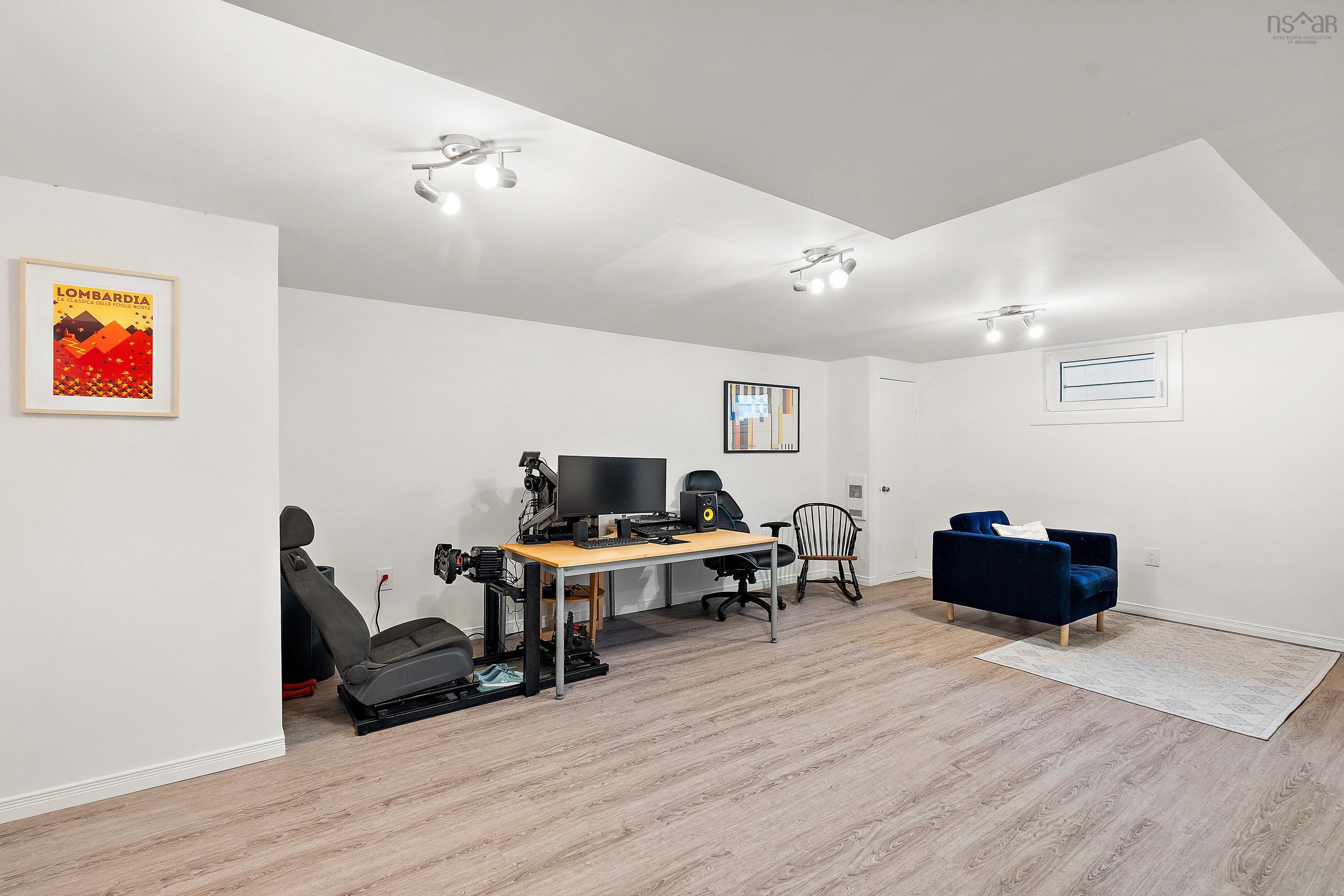 View image 25