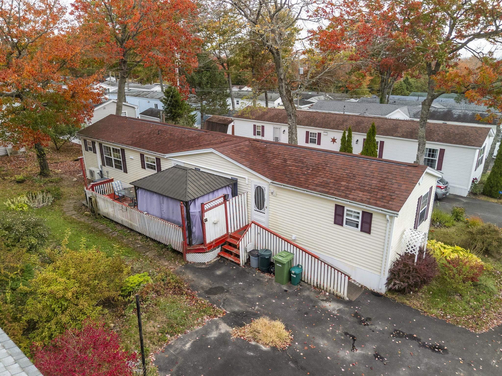 Thumbnail image for 12 Eighth Street MLS<sup>®</sup> 202525506