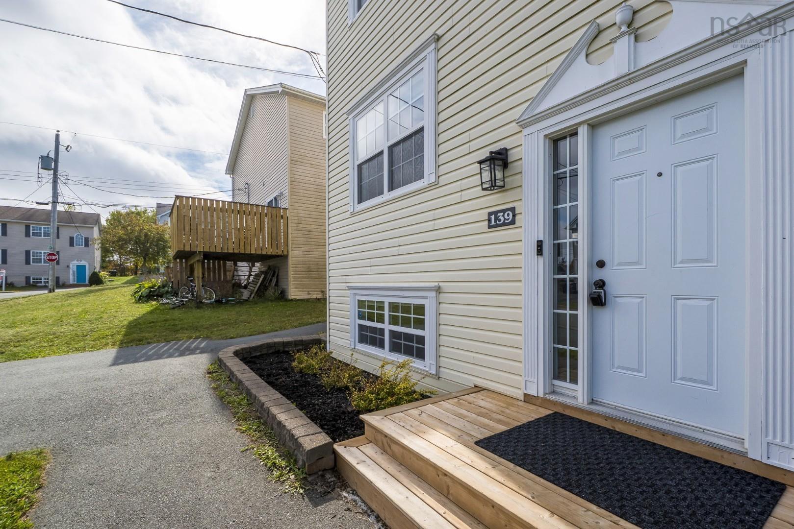View image 12
