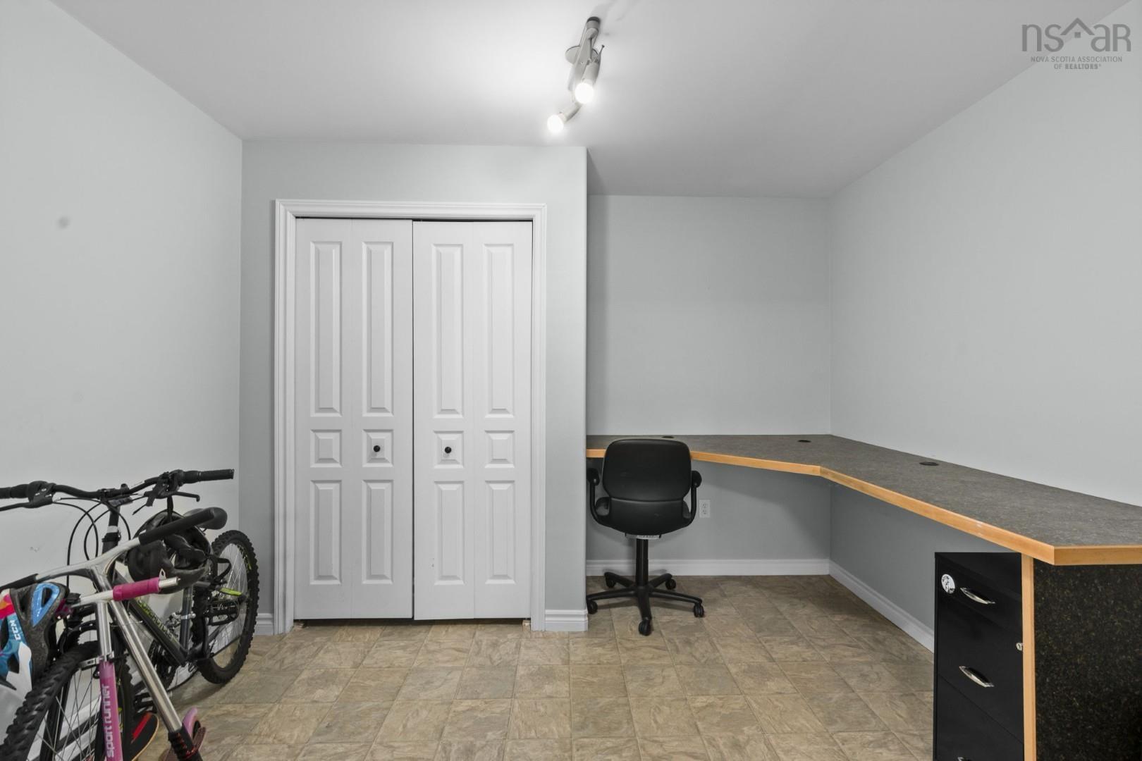 View image 18
