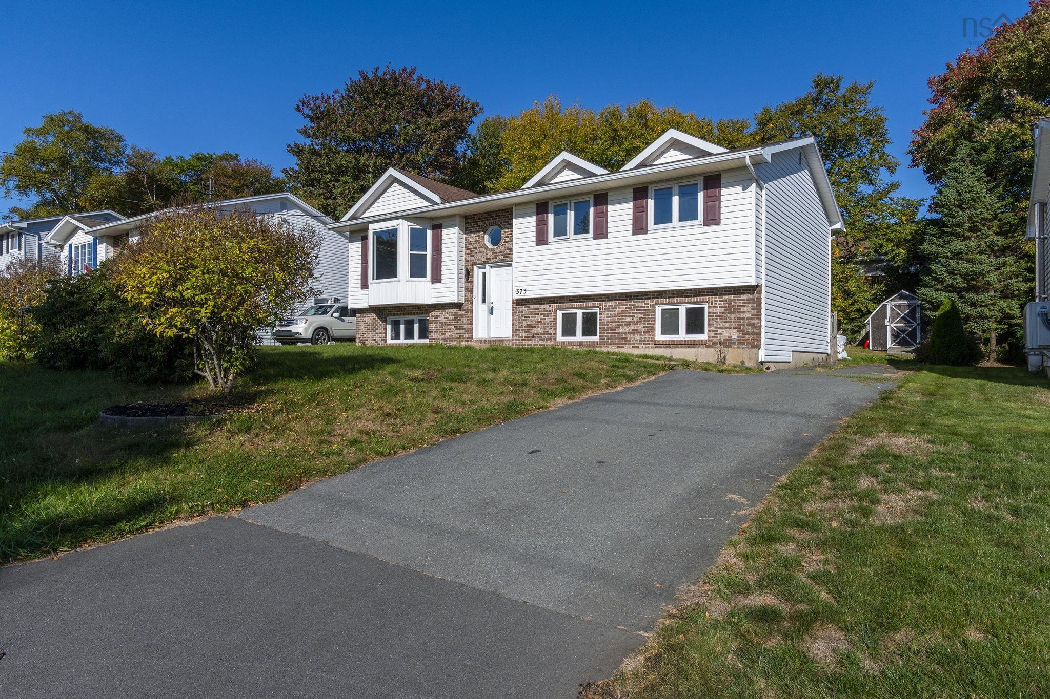 Thumbnail image for 373 Auburn Drive MLS<sup>®</sup> 202525529