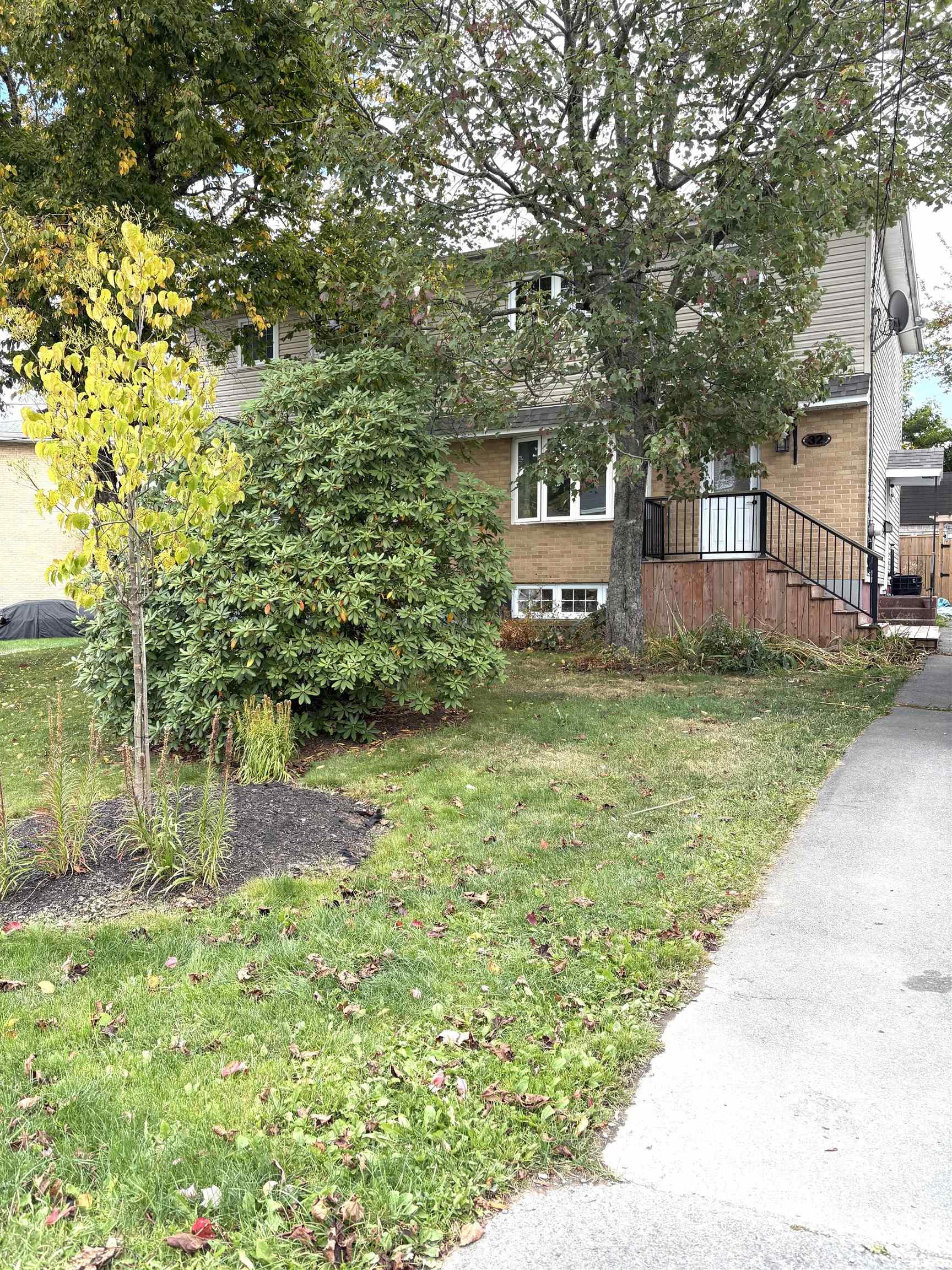 Thumbnail image for 32 Apollo Court MLS<sup>®</sup> 202525537