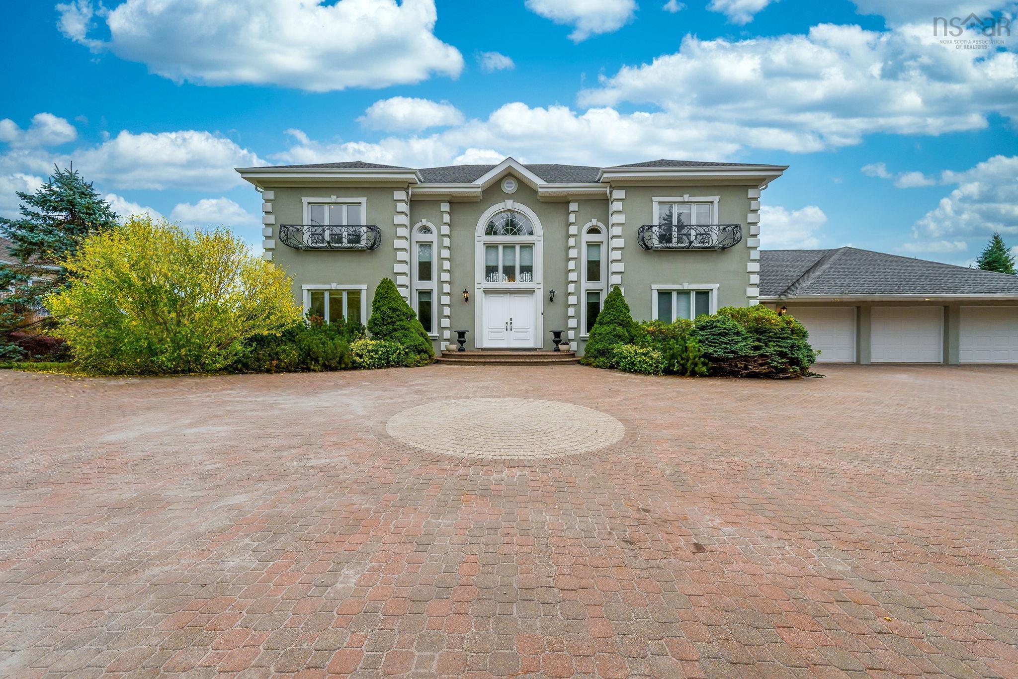 Thumbnail image for 38 Lennox Road MLS<sup>®</sup> 202525543