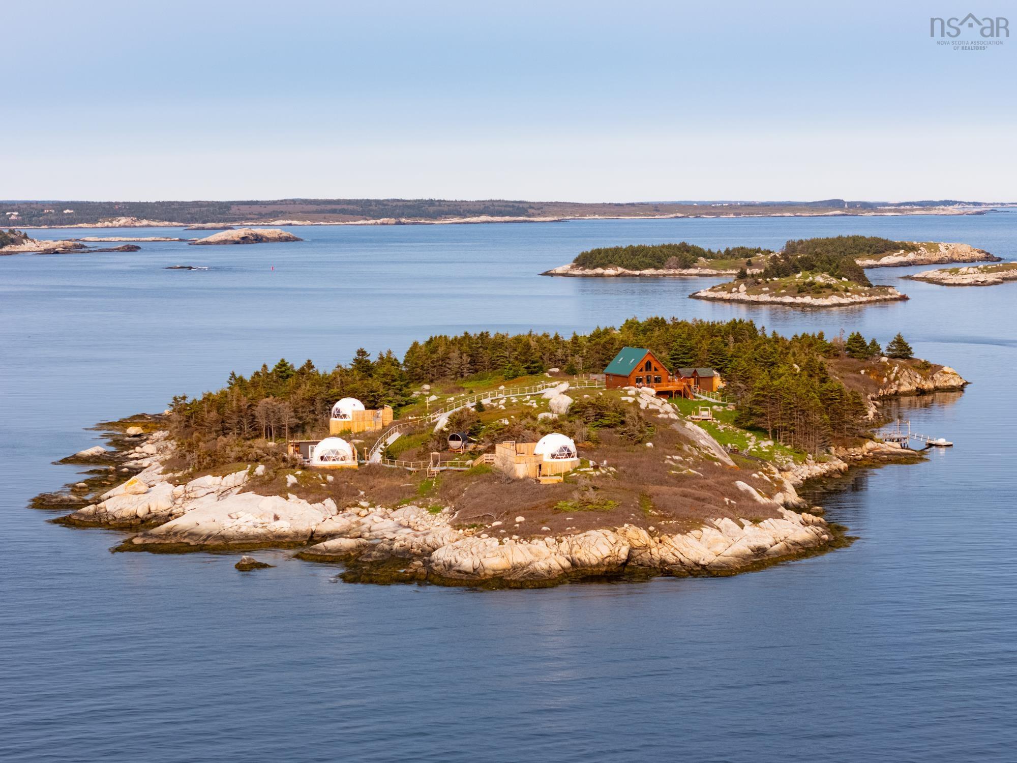 Thumbnail image for 8 Simmons Island MLS<sup>®</sup> 202525545