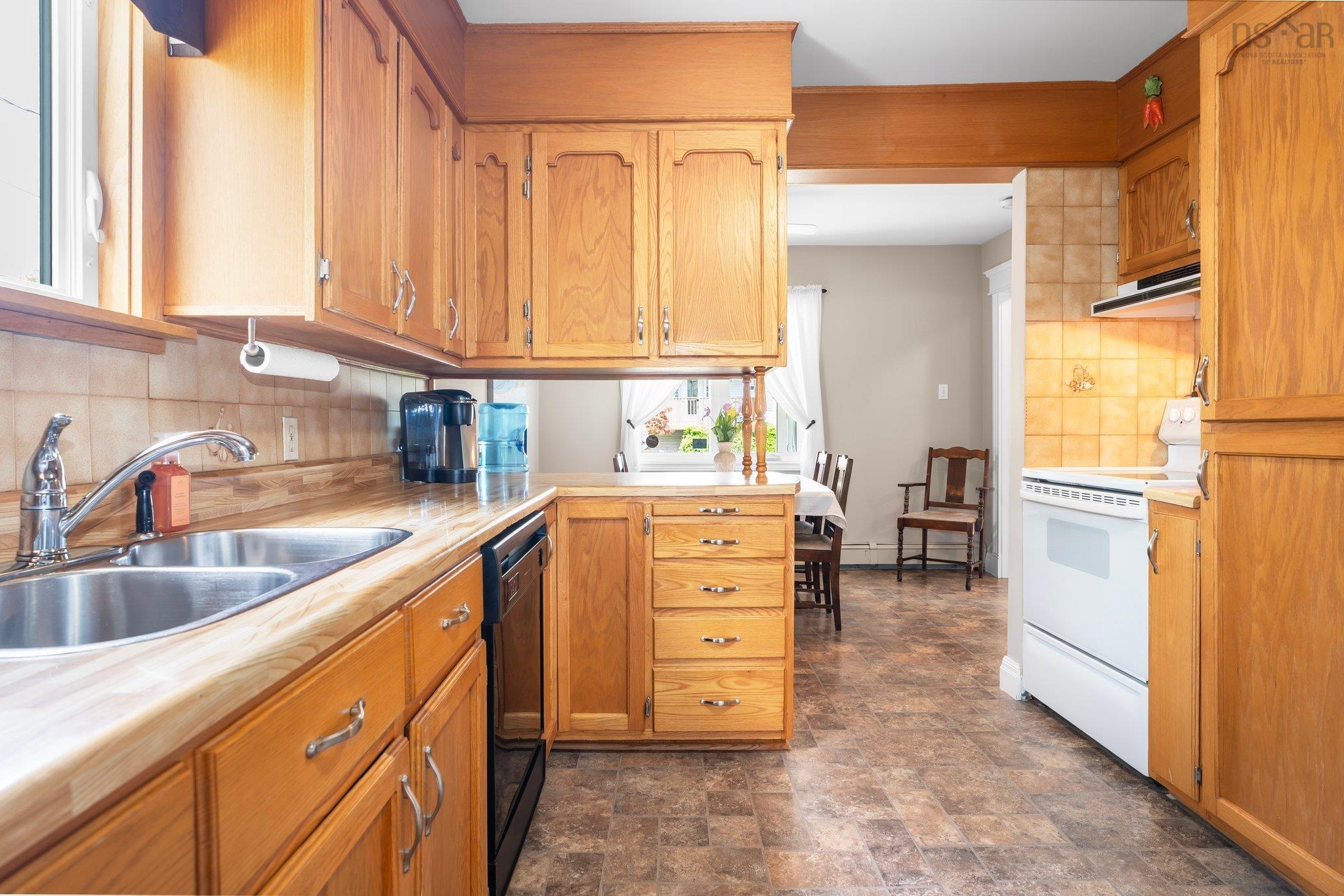 View image 10