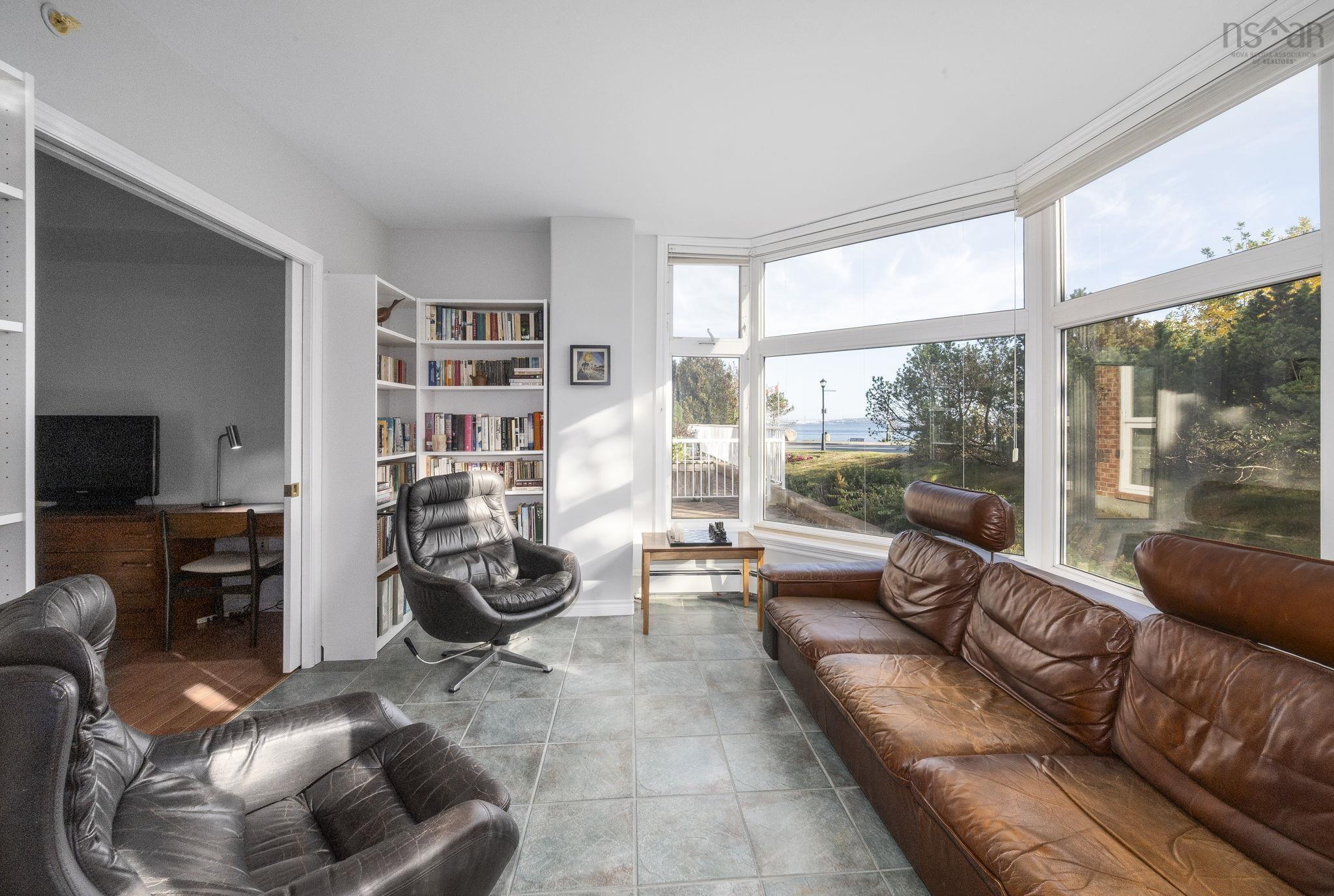 View image 9