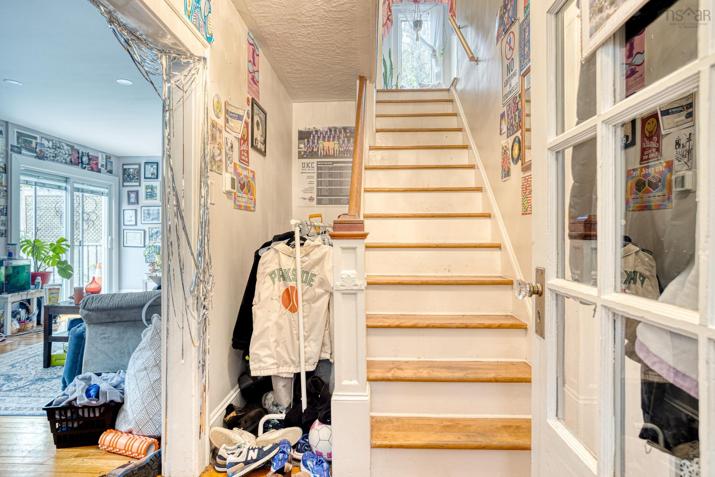 View image 12