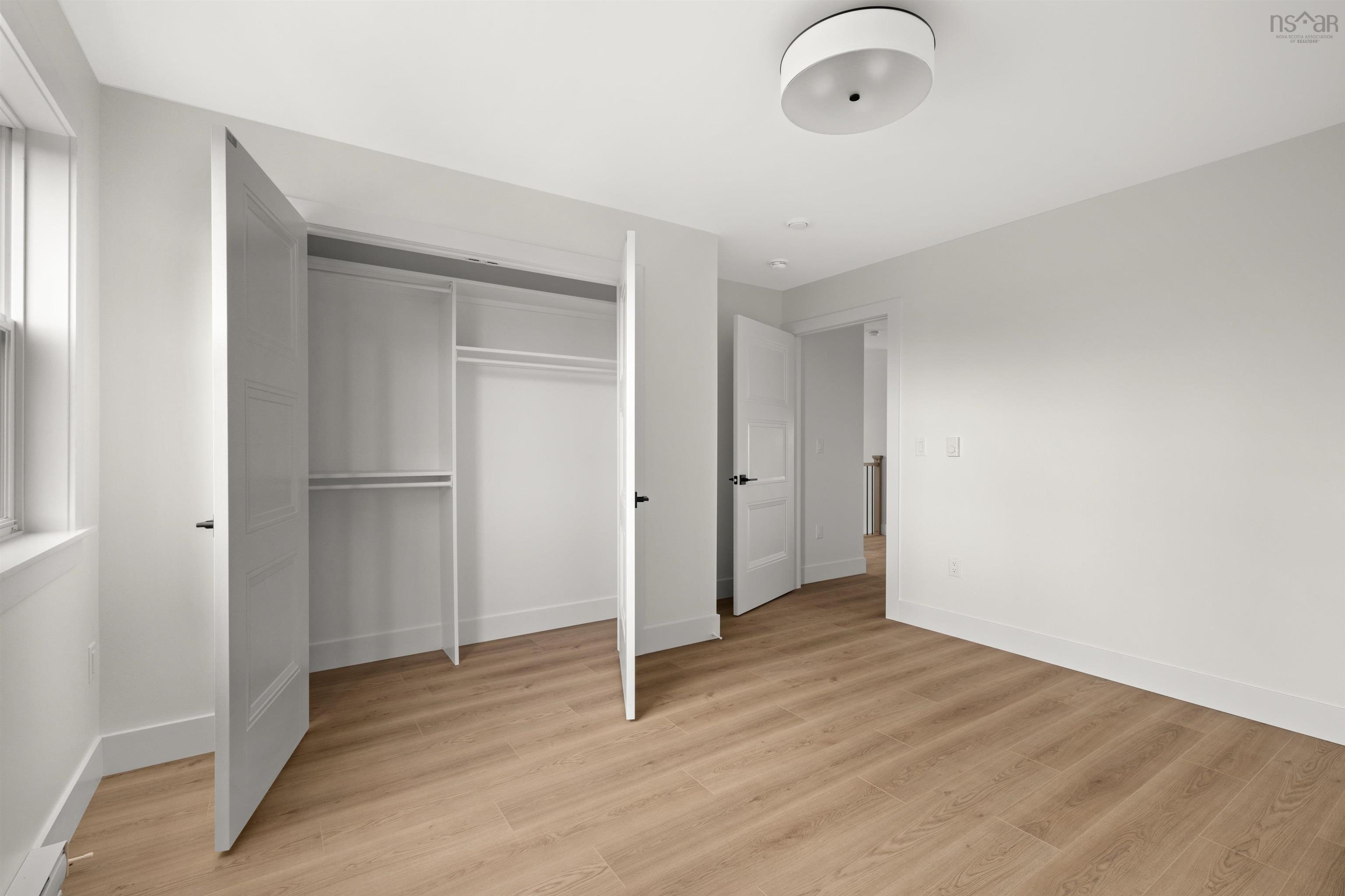 View image 11