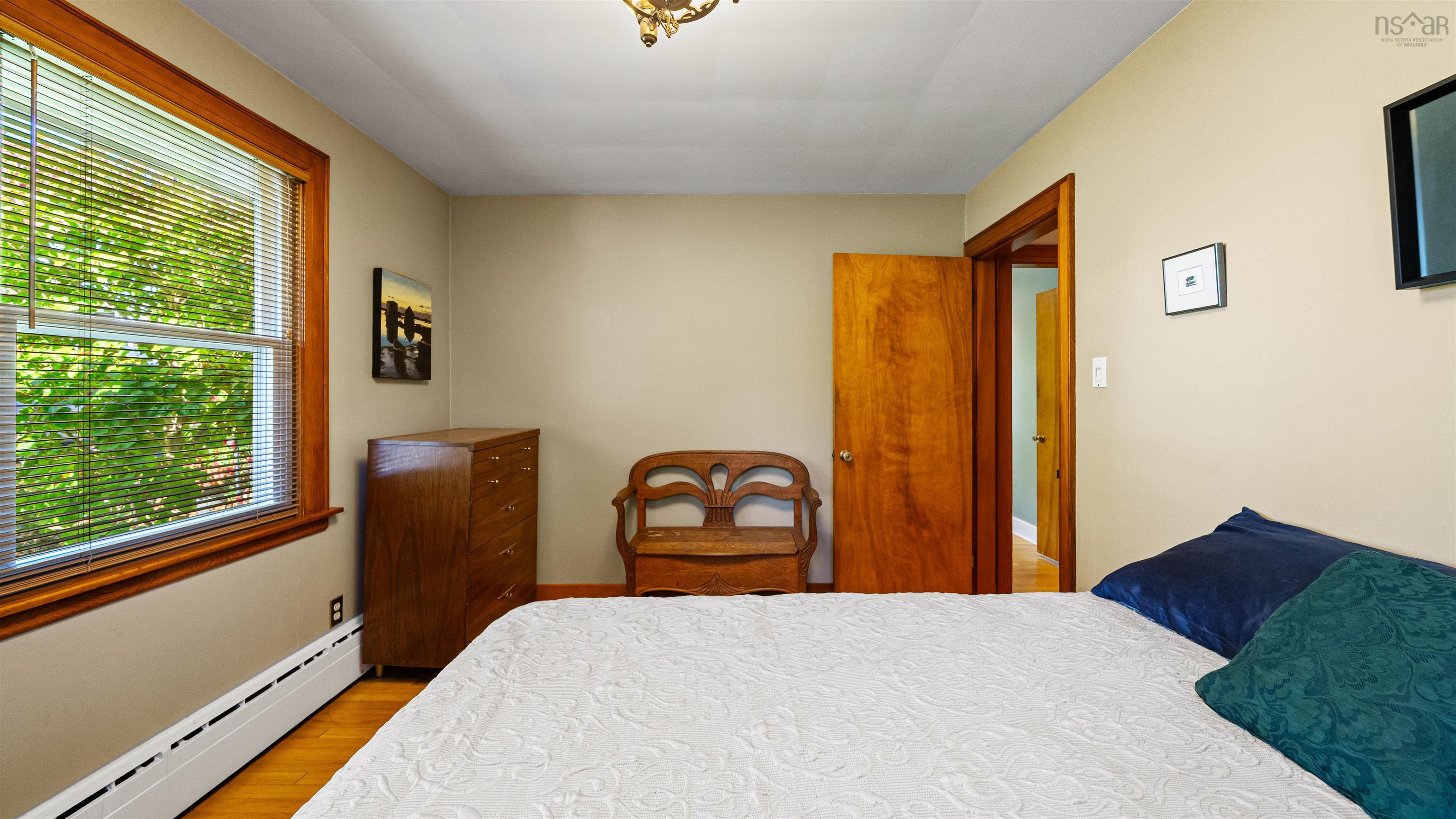 View image 15