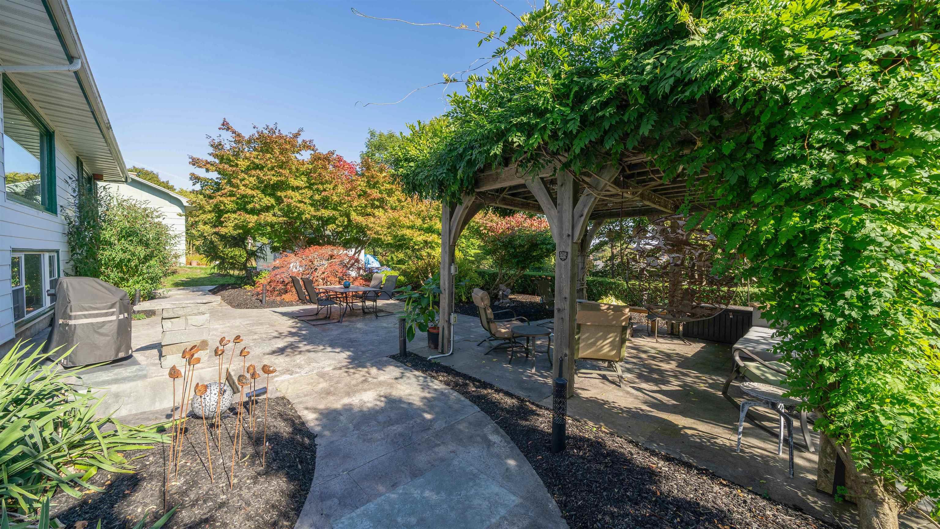 View image 22