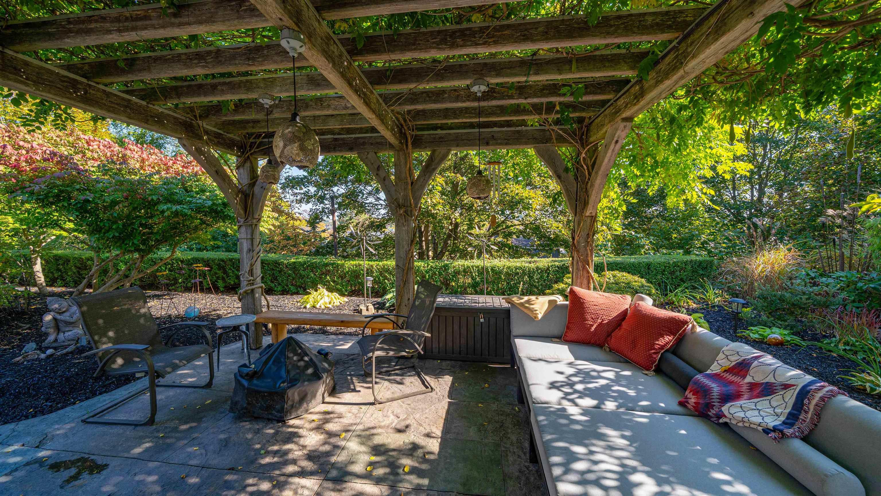 View image 25