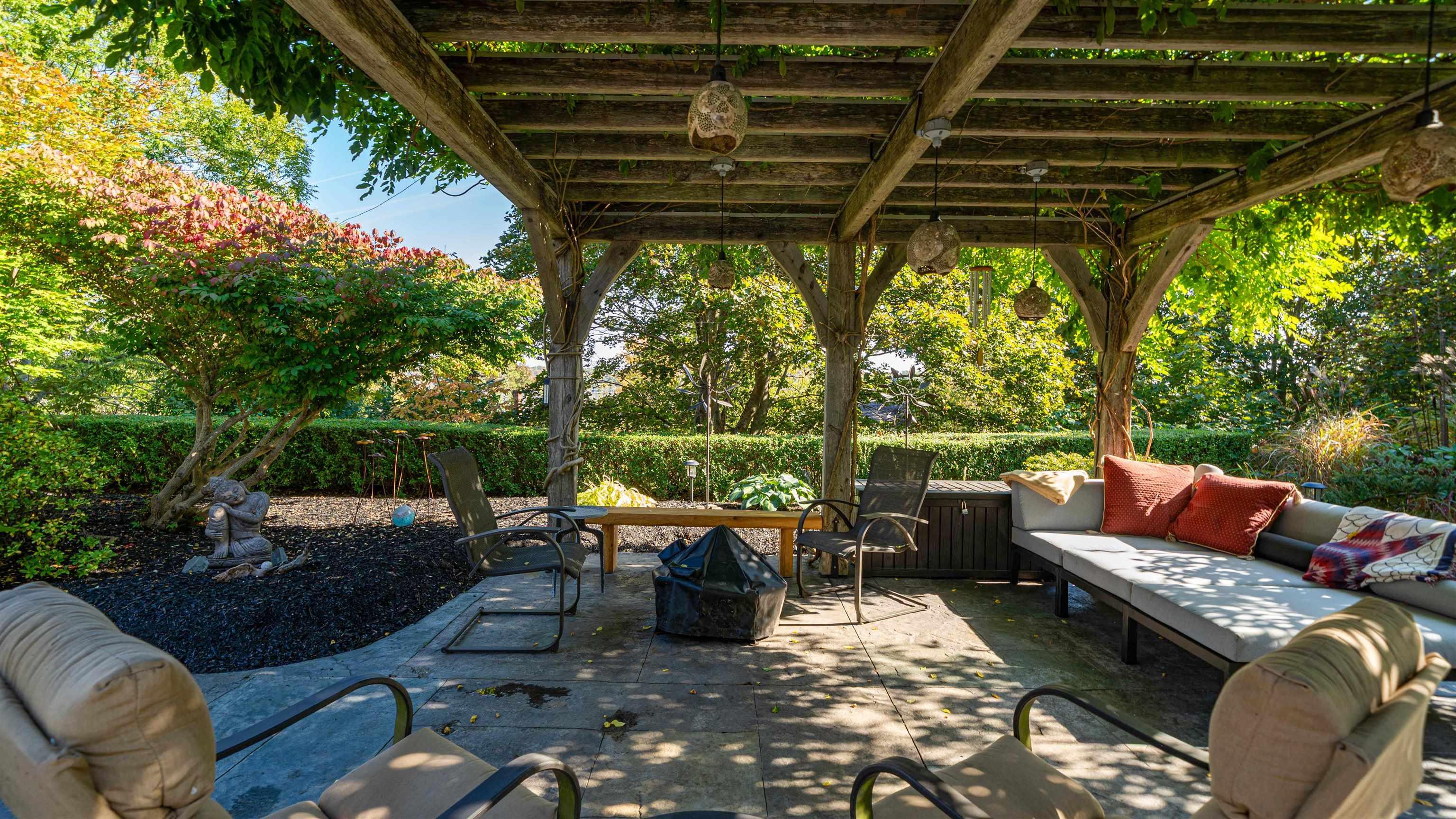 View image 28