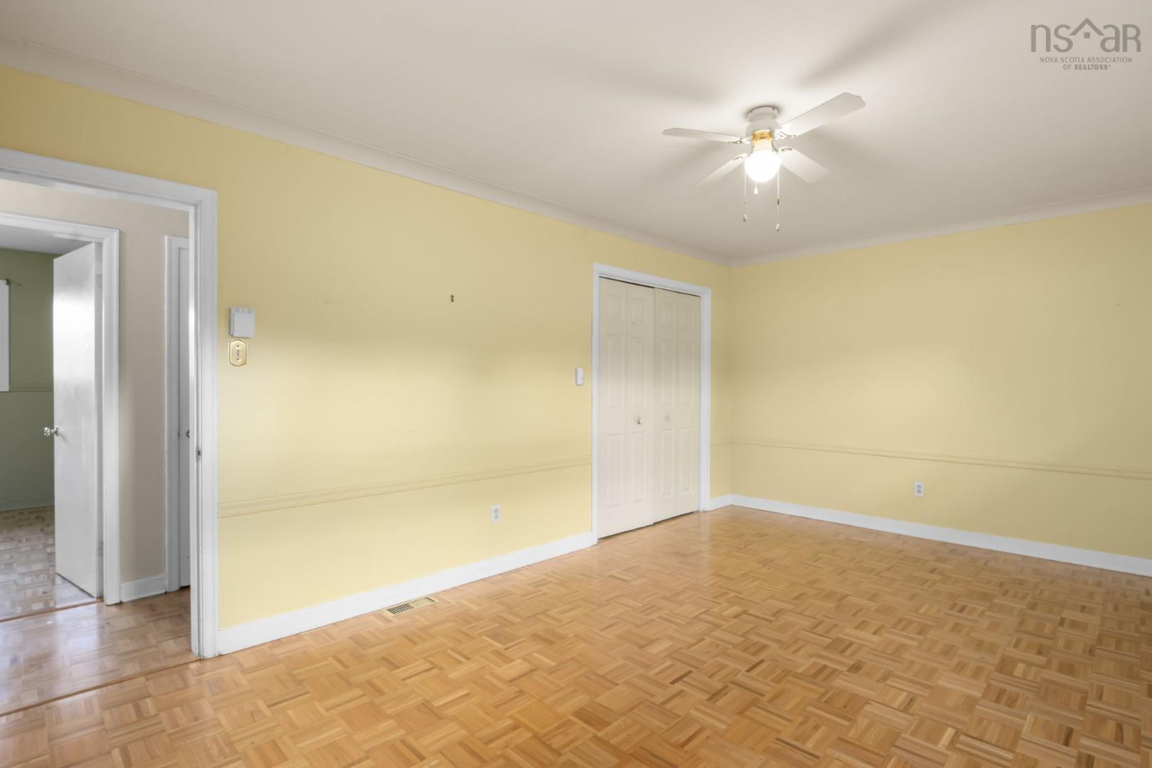 View image 11