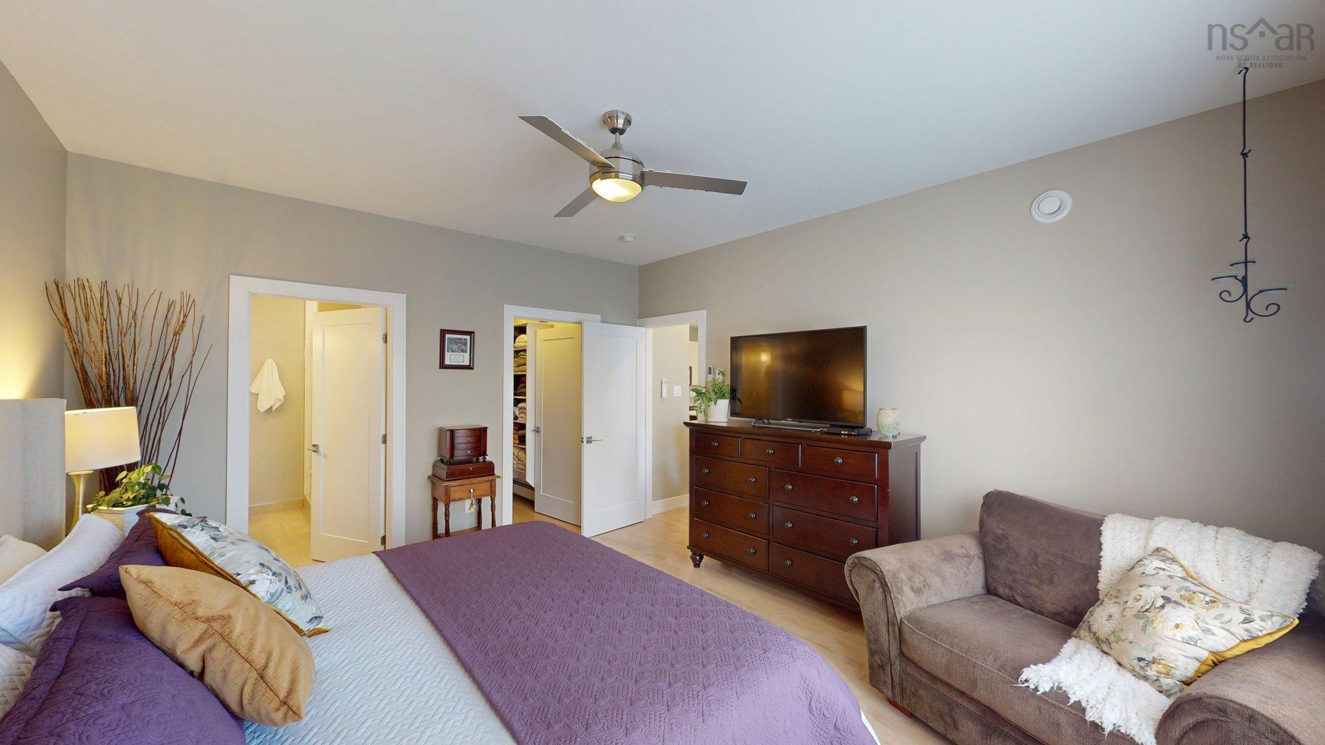 View image 8