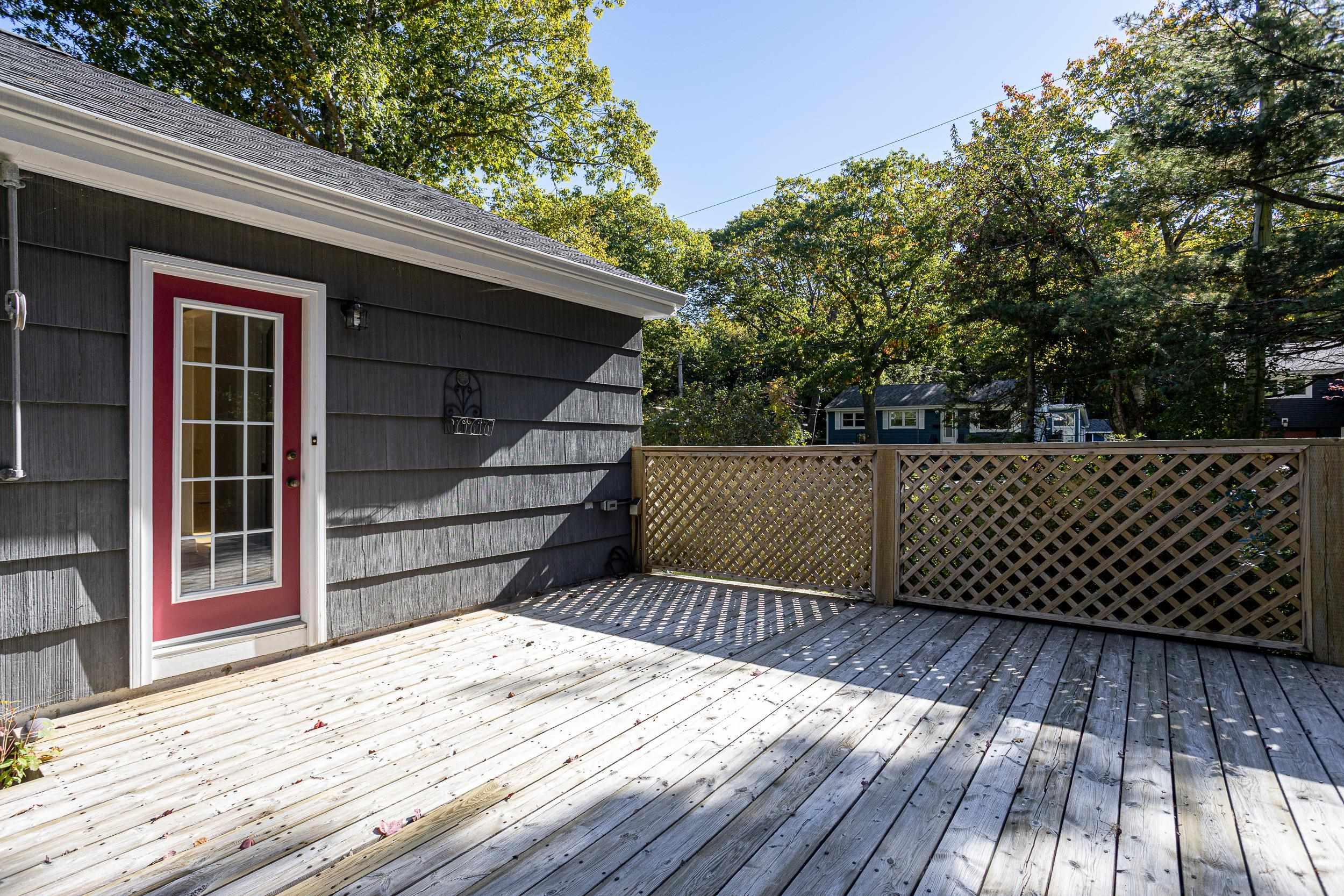 View image 18