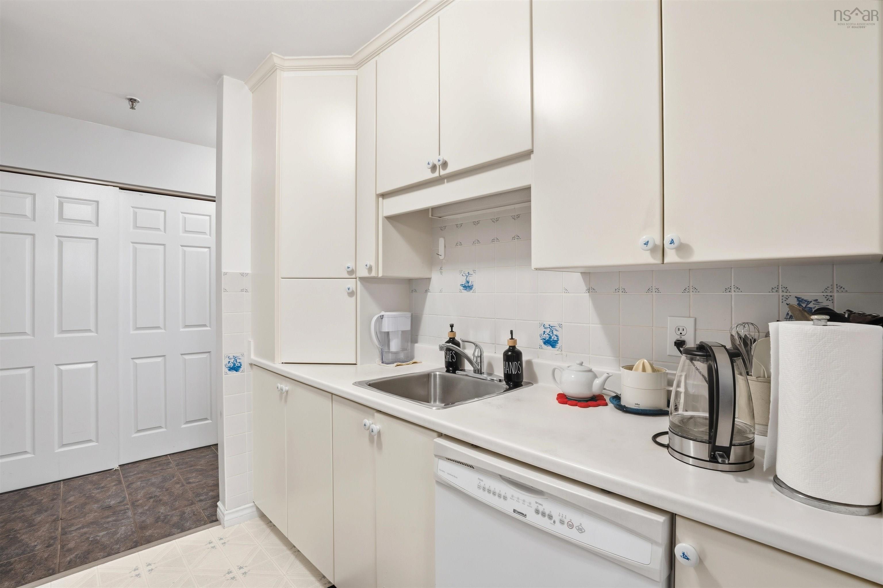 View image 13