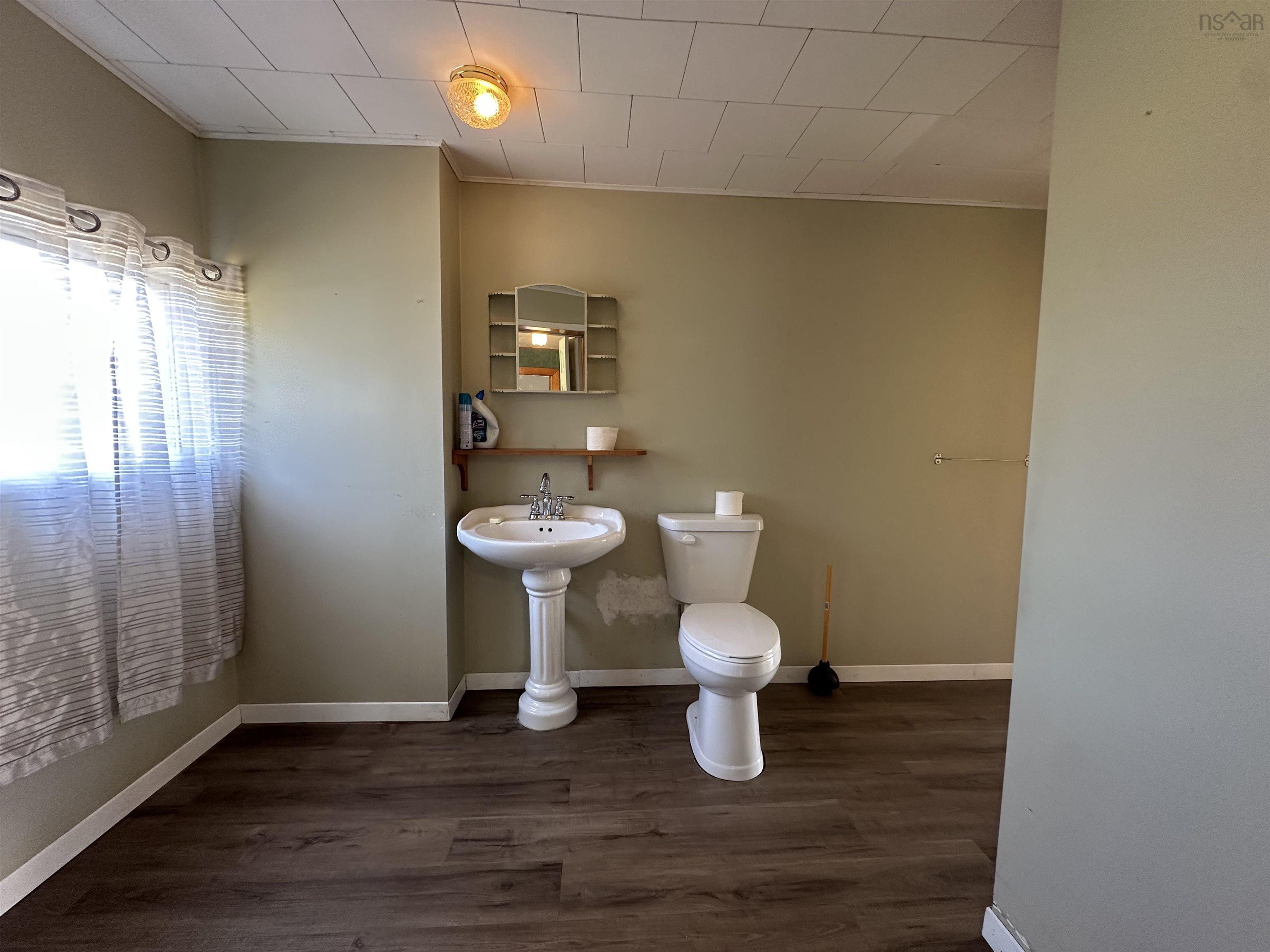 View image 15