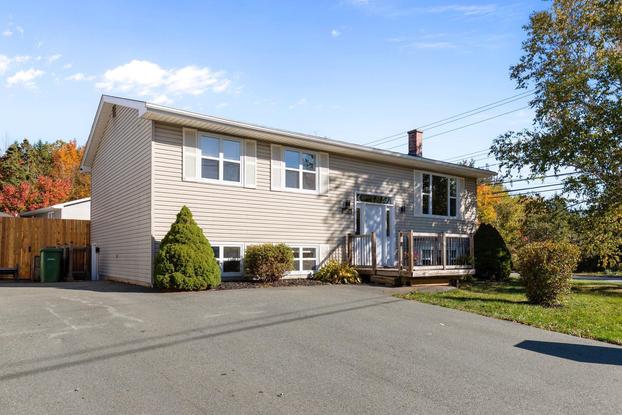 Thumbnail image for 1 Lumberman Drive MLS<sup>®</sup> 202525761