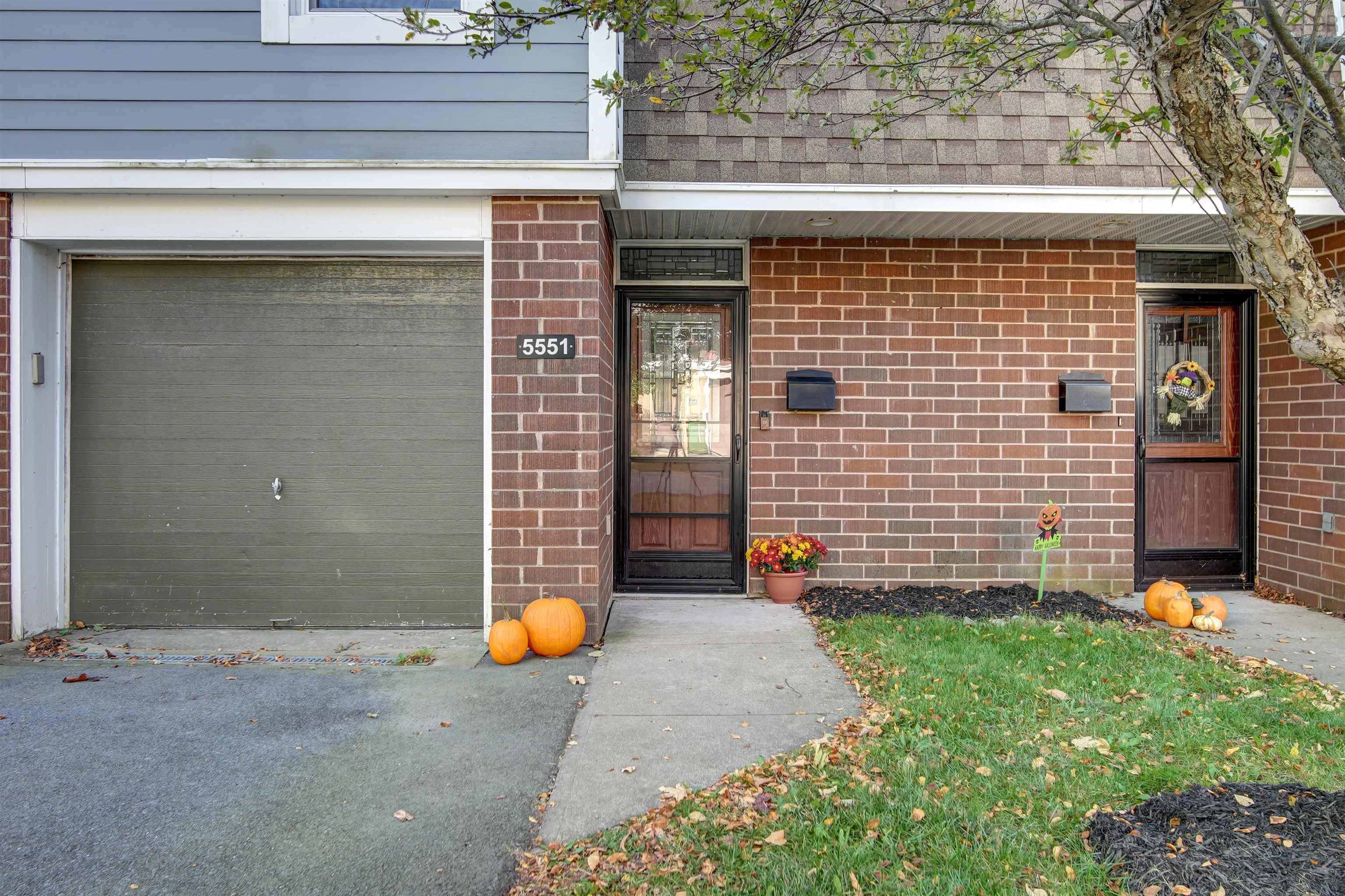 View image 12
