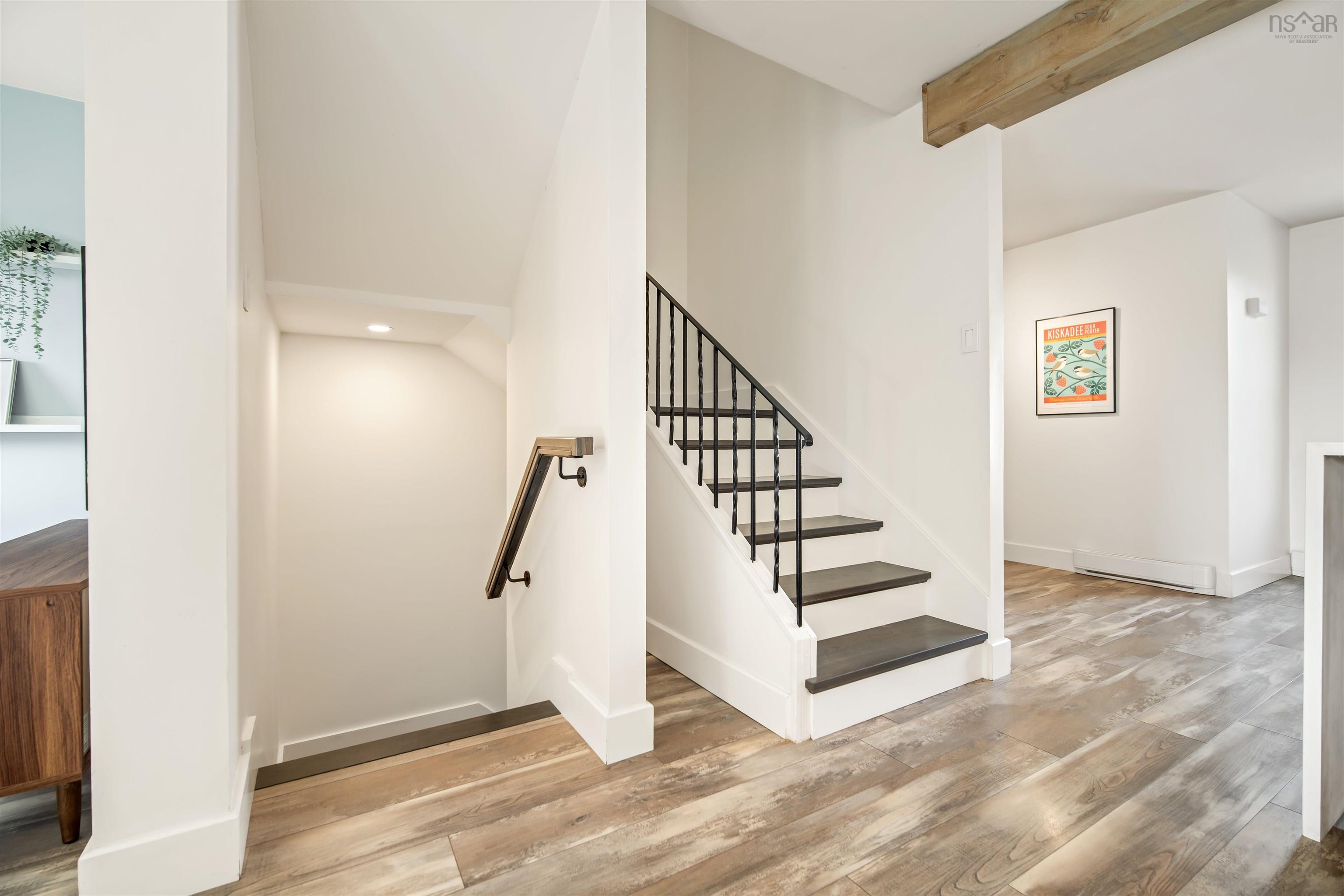View image 19
