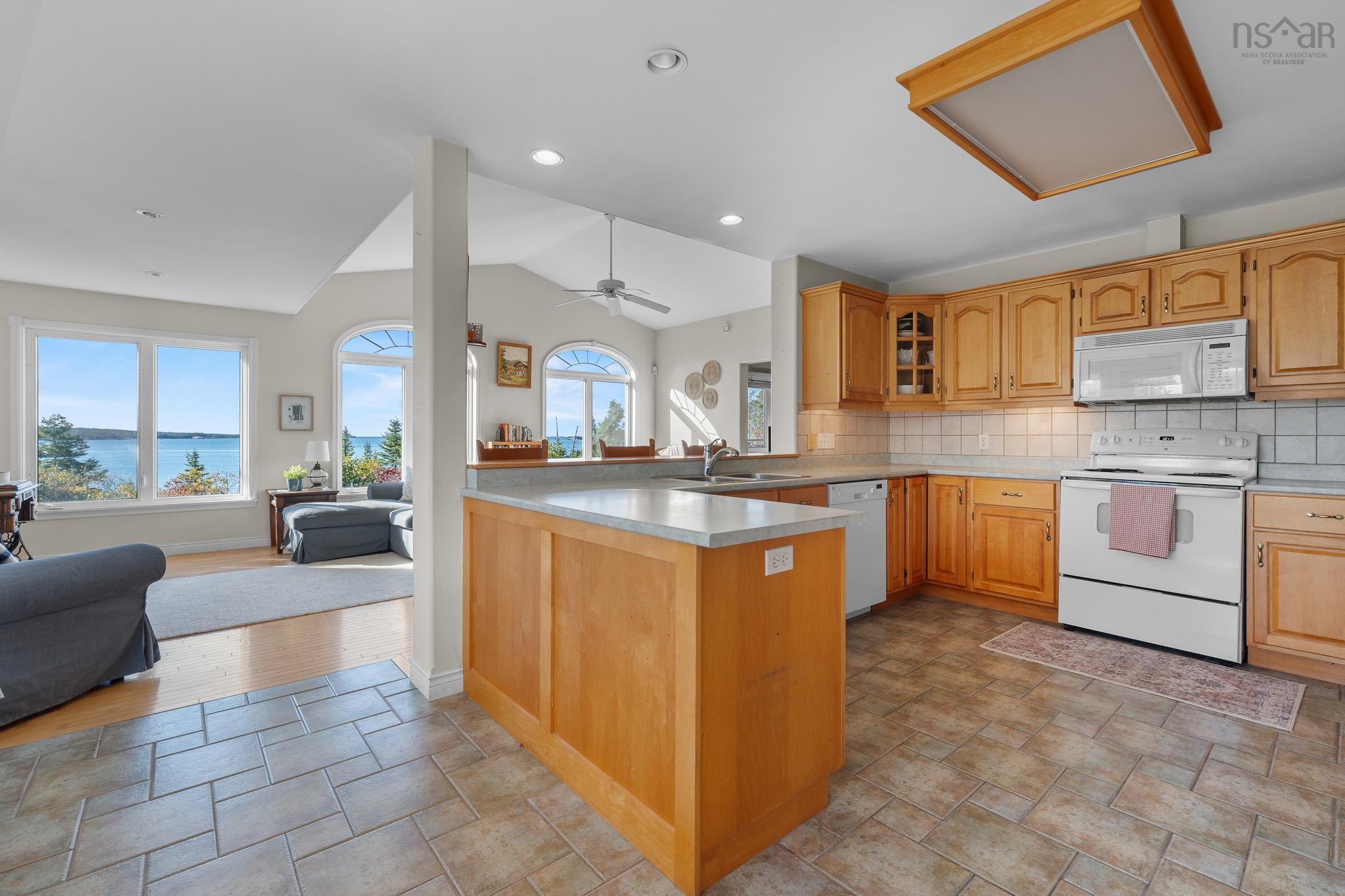 View image 17
