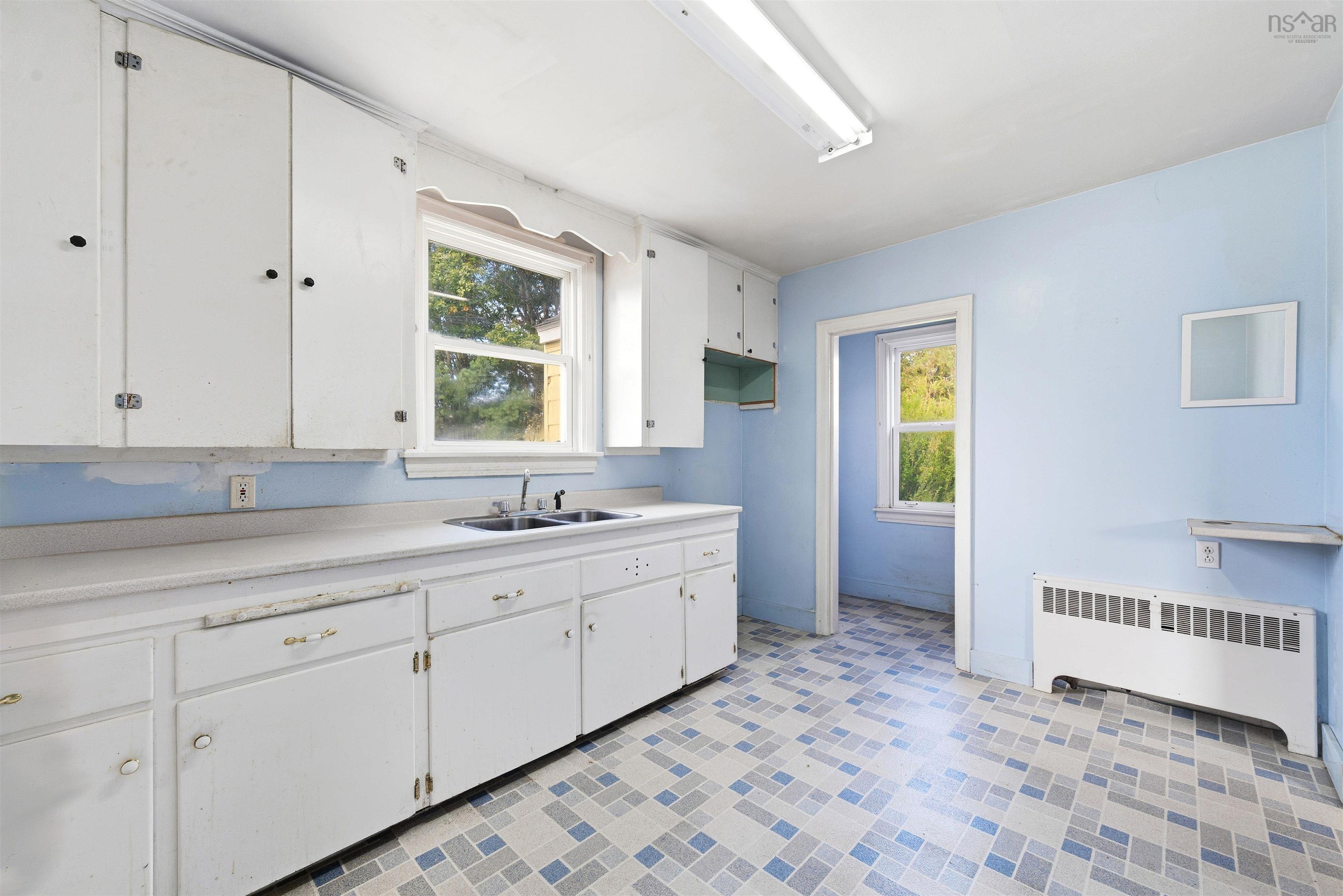View image 12