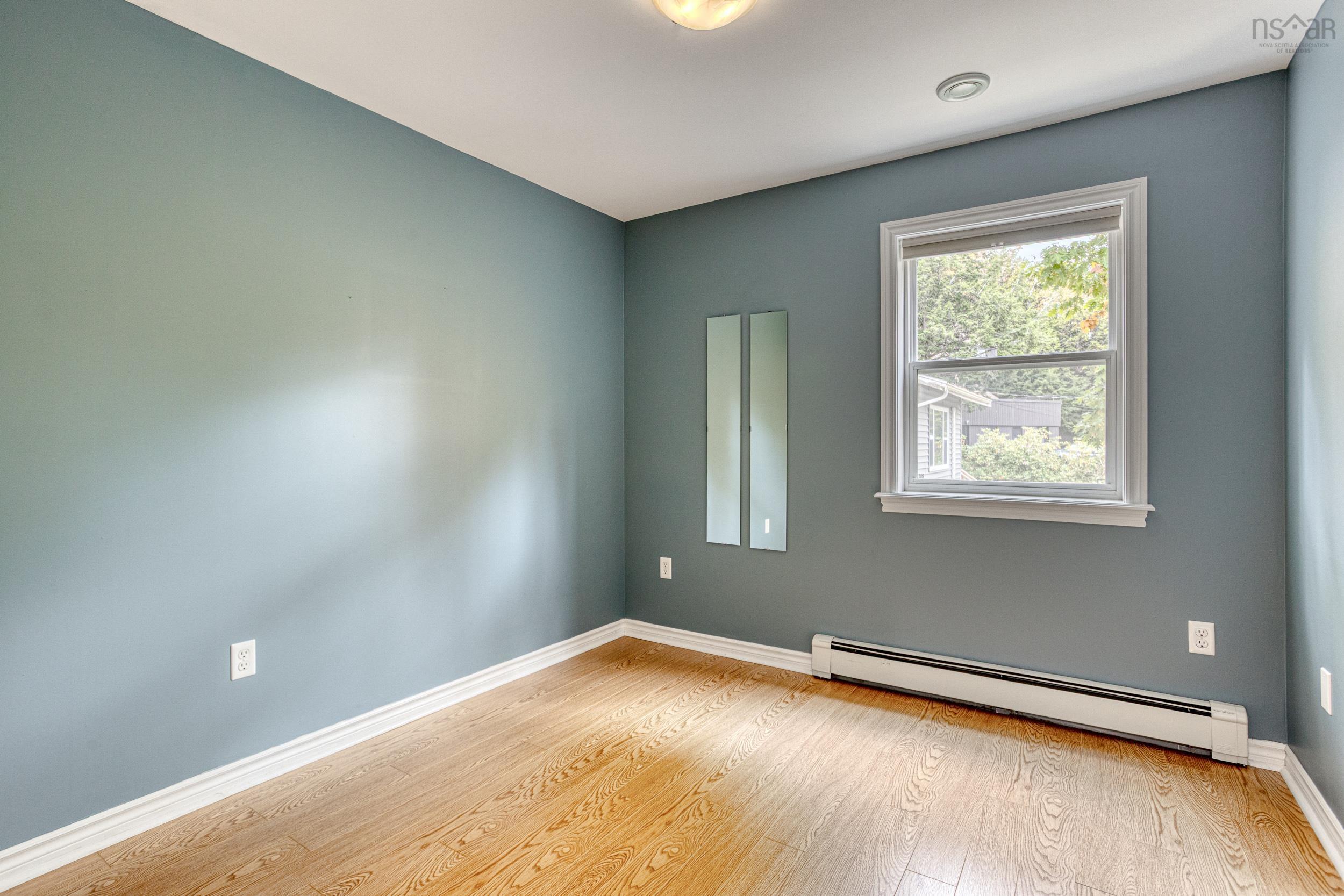 View image 11