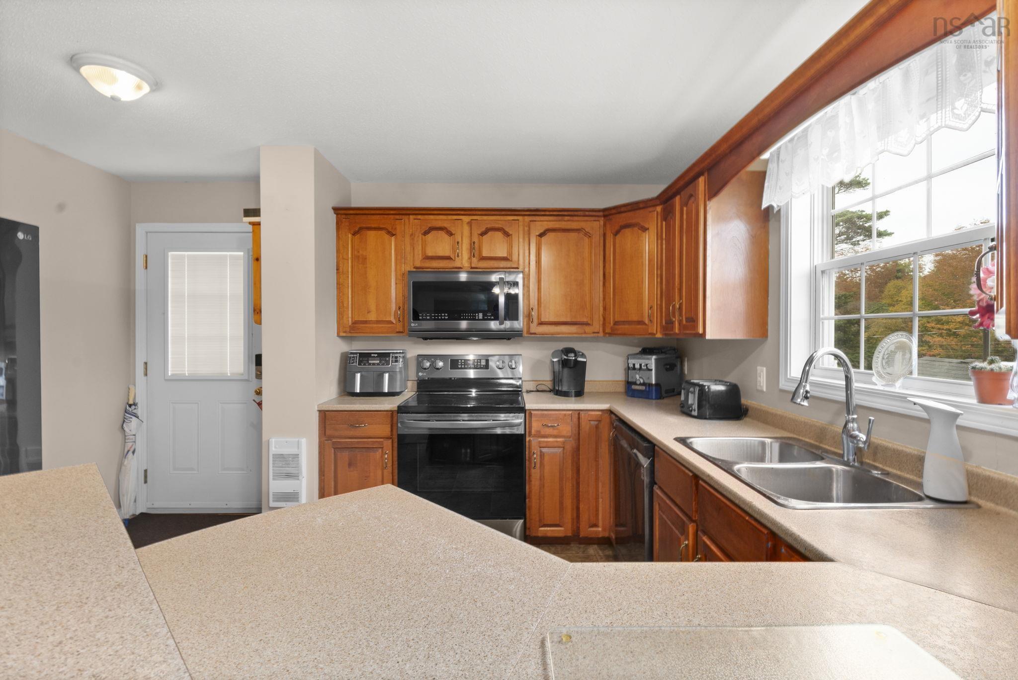 View image 4