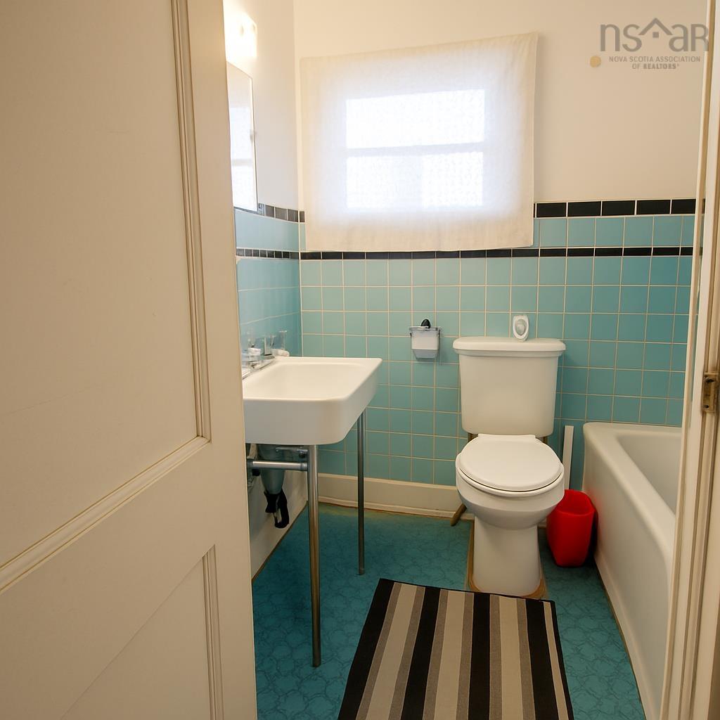 View image 9