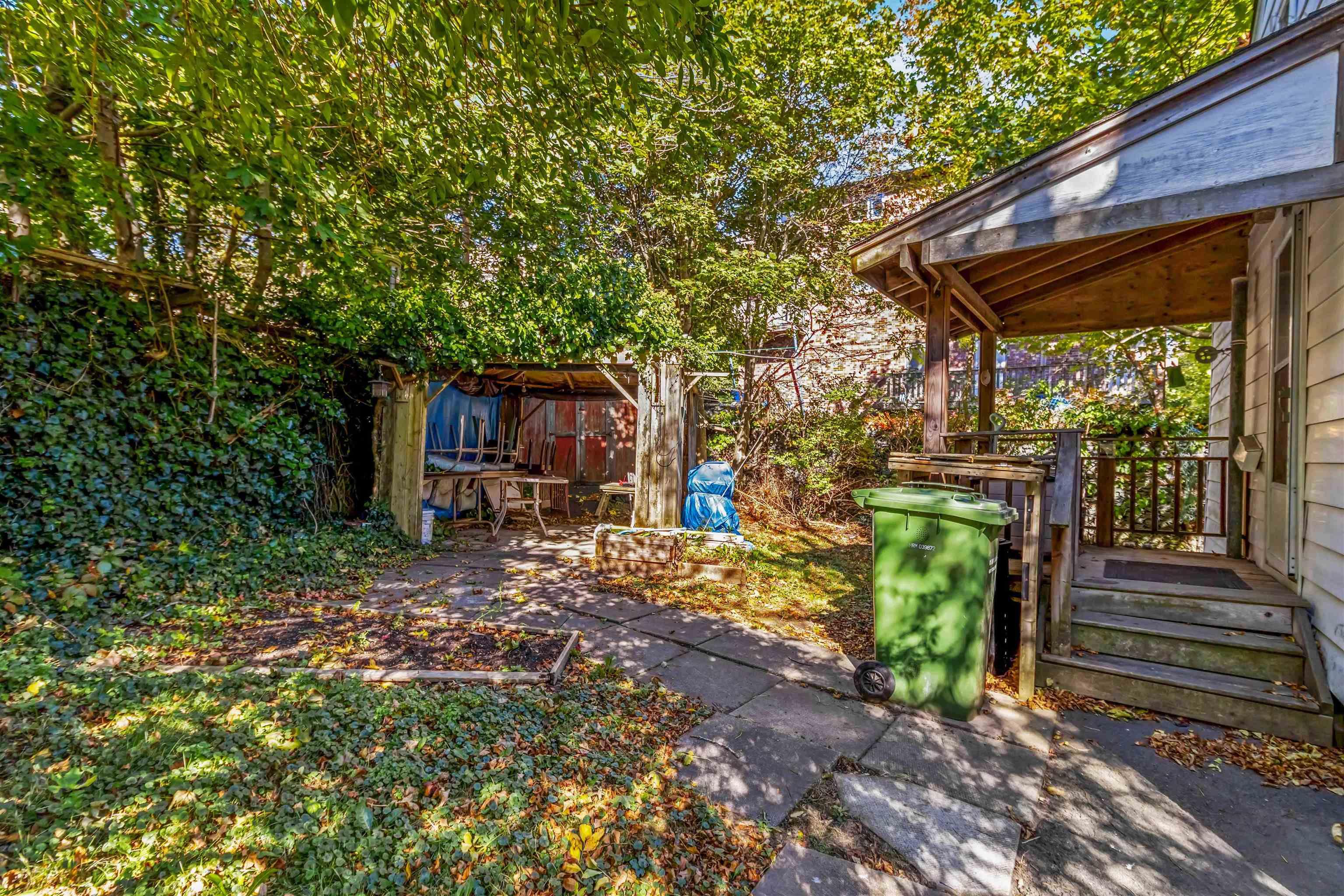 View image 21