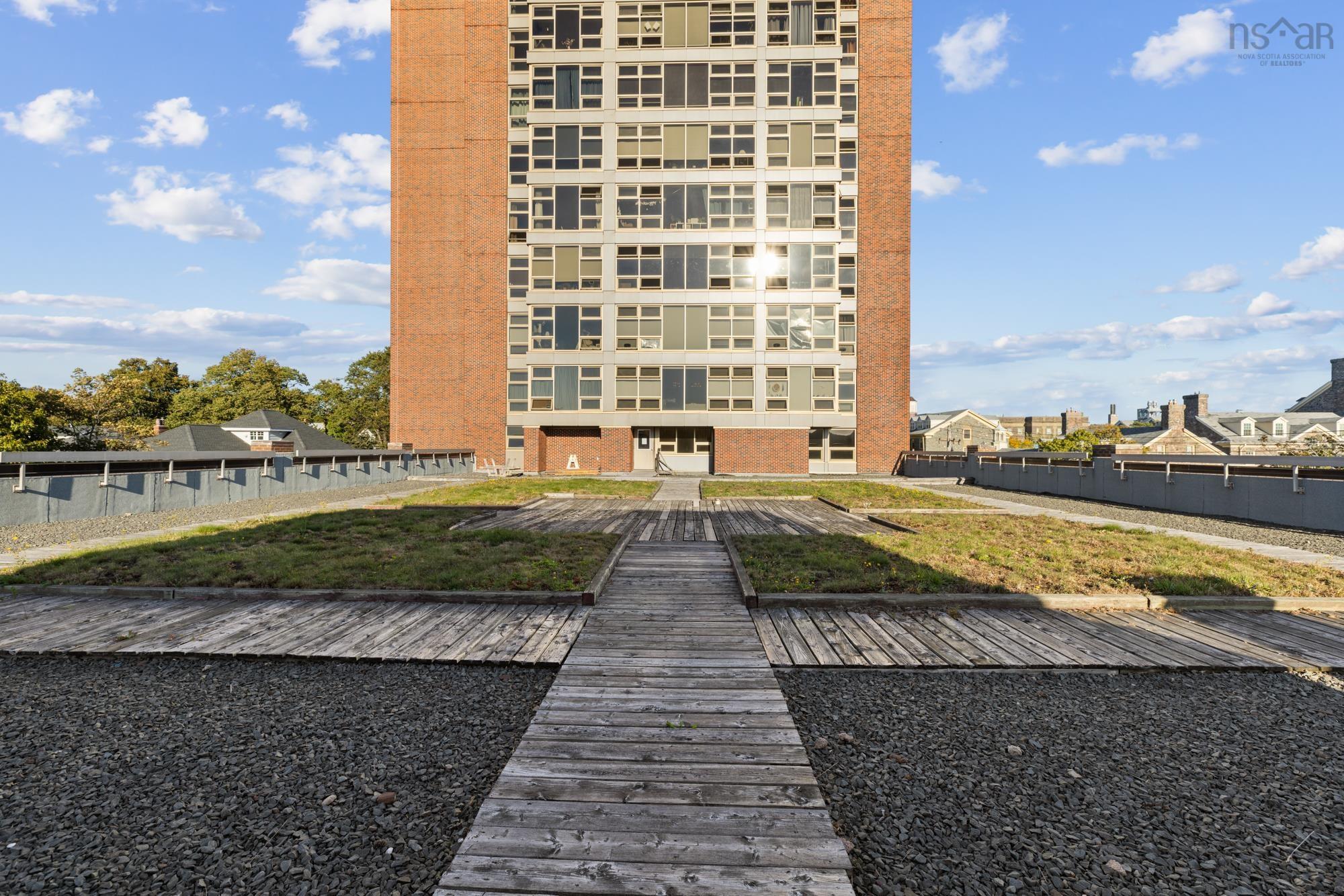 View image 11