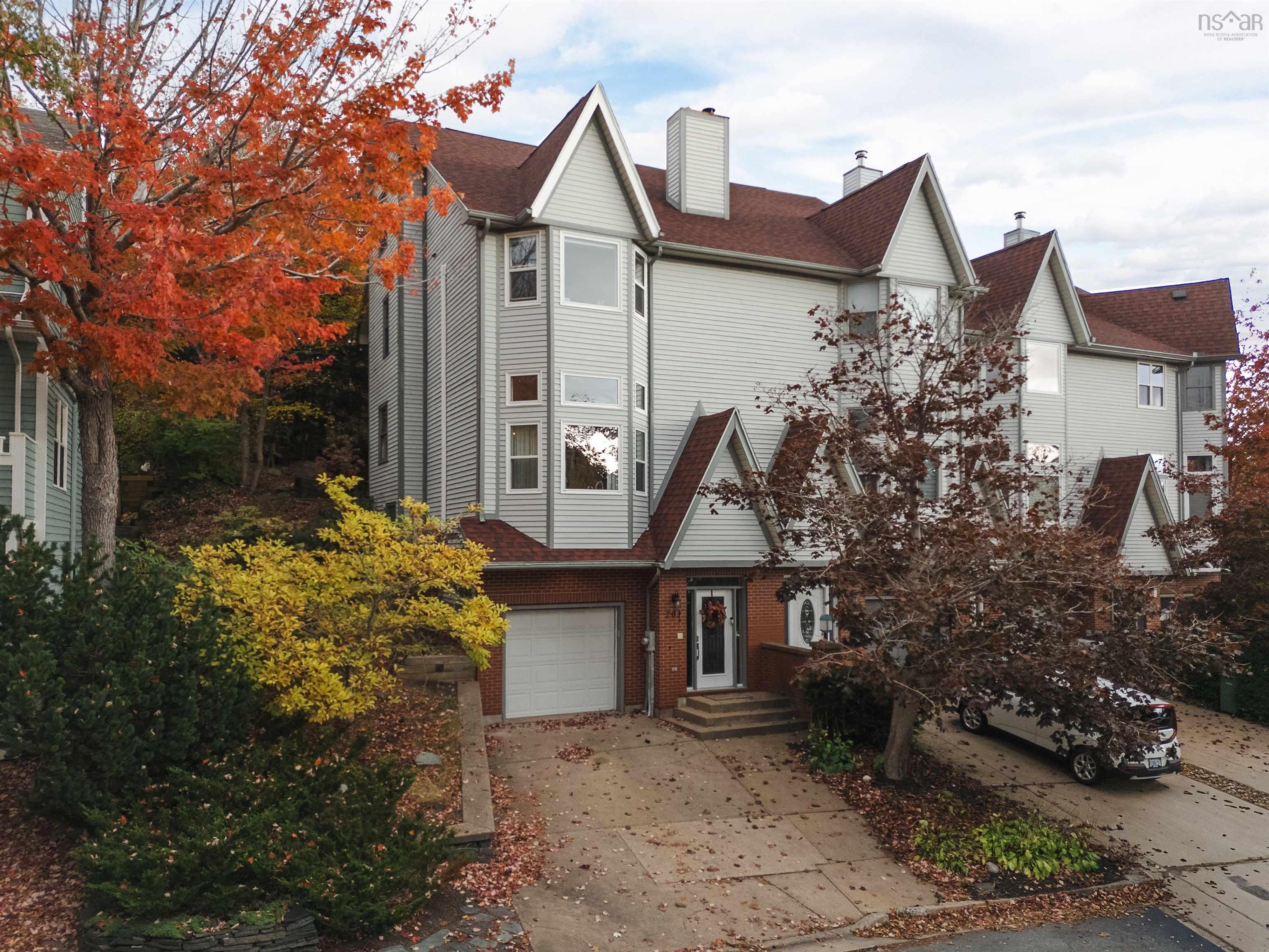 View image 32