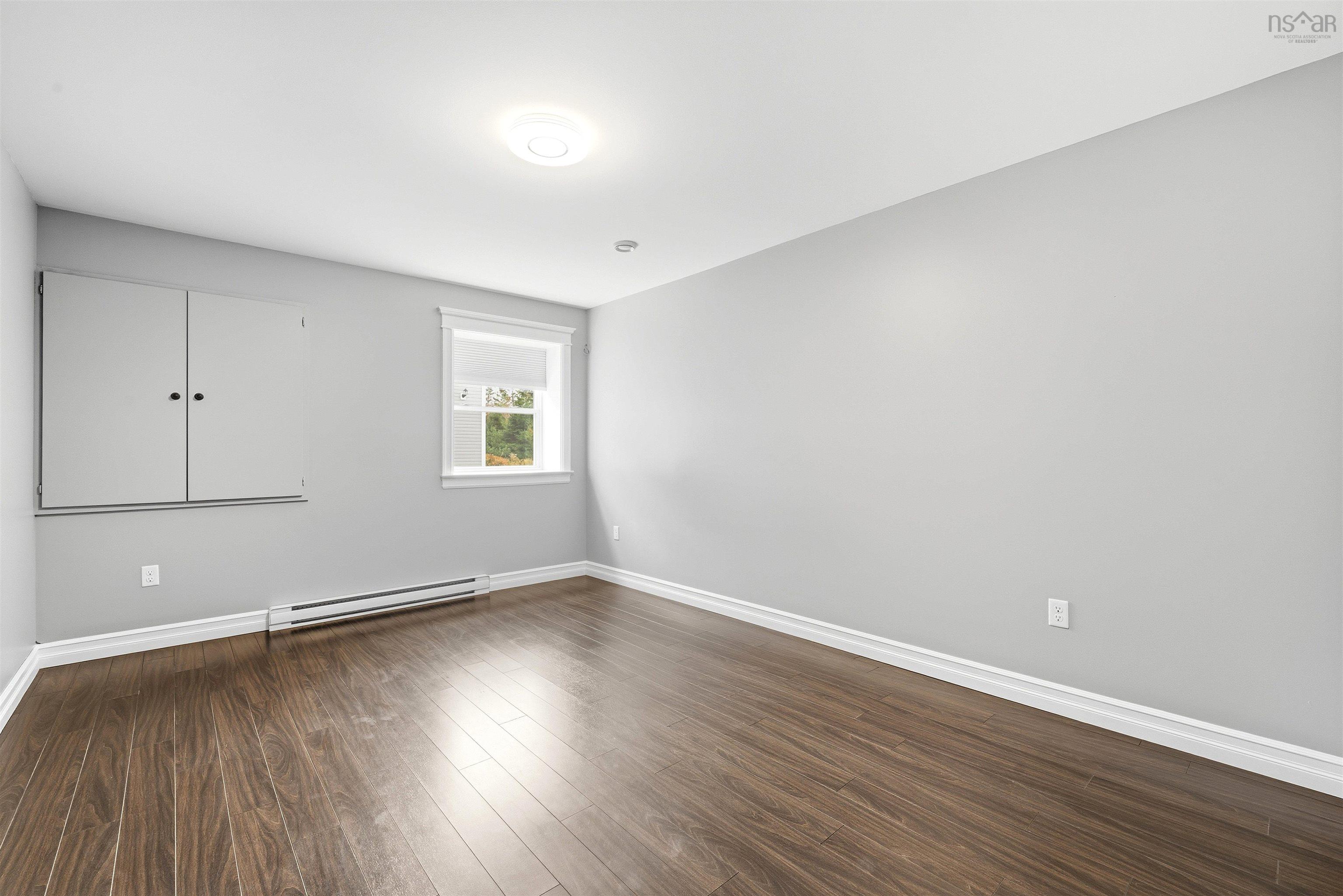 View image 16