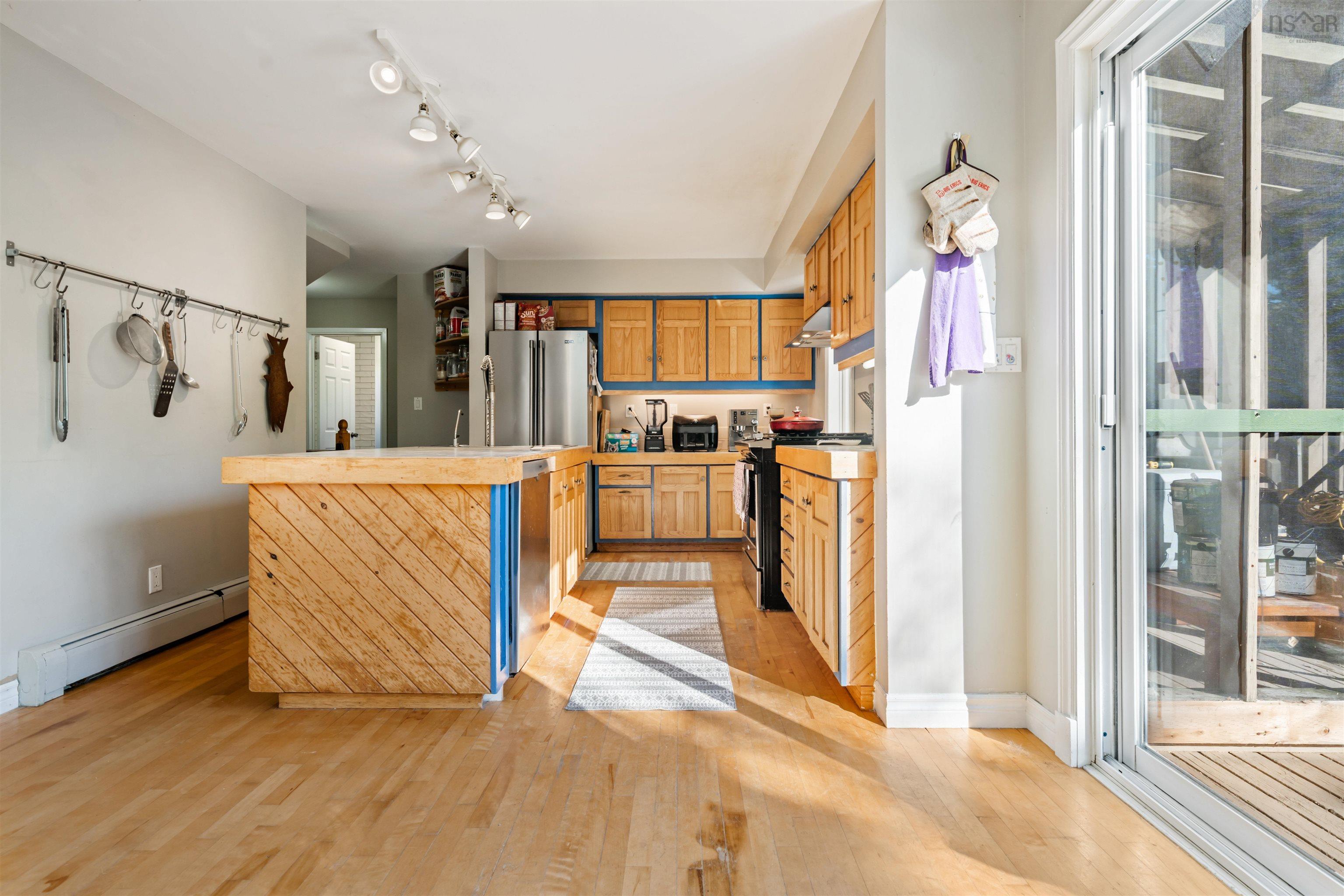 View image 17