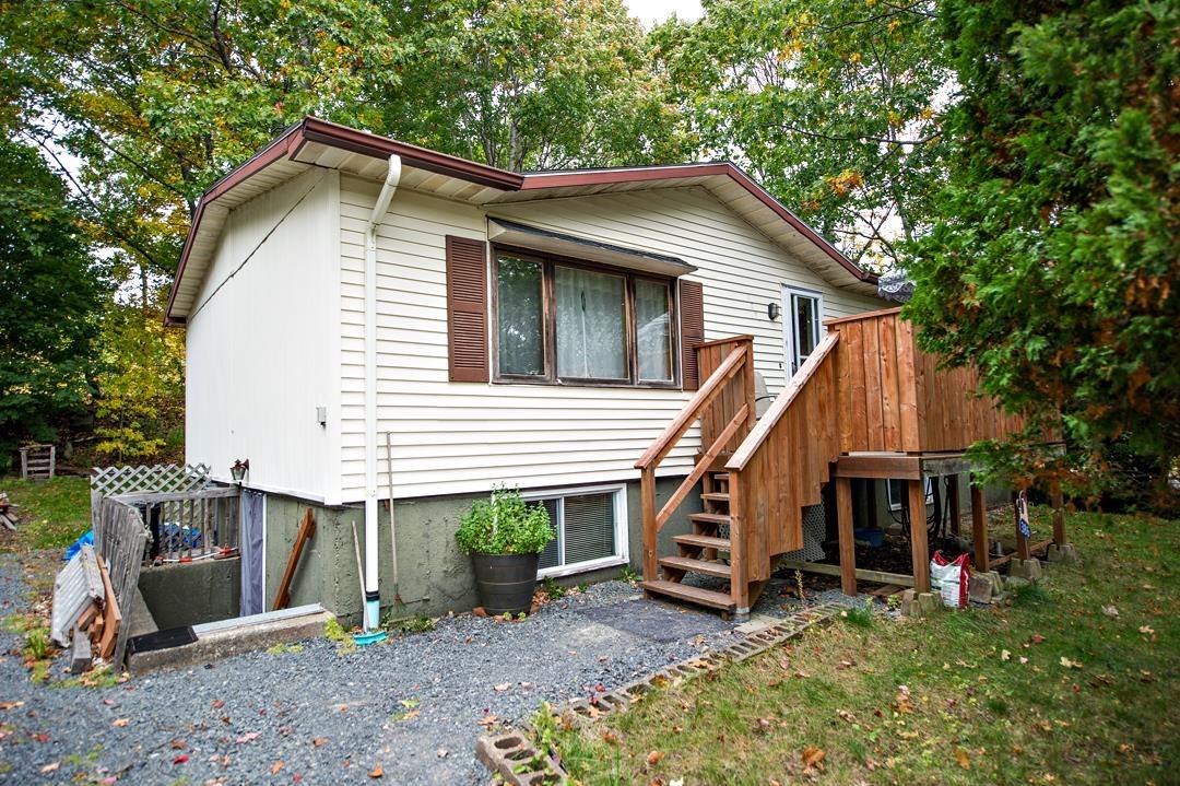 View image 12
