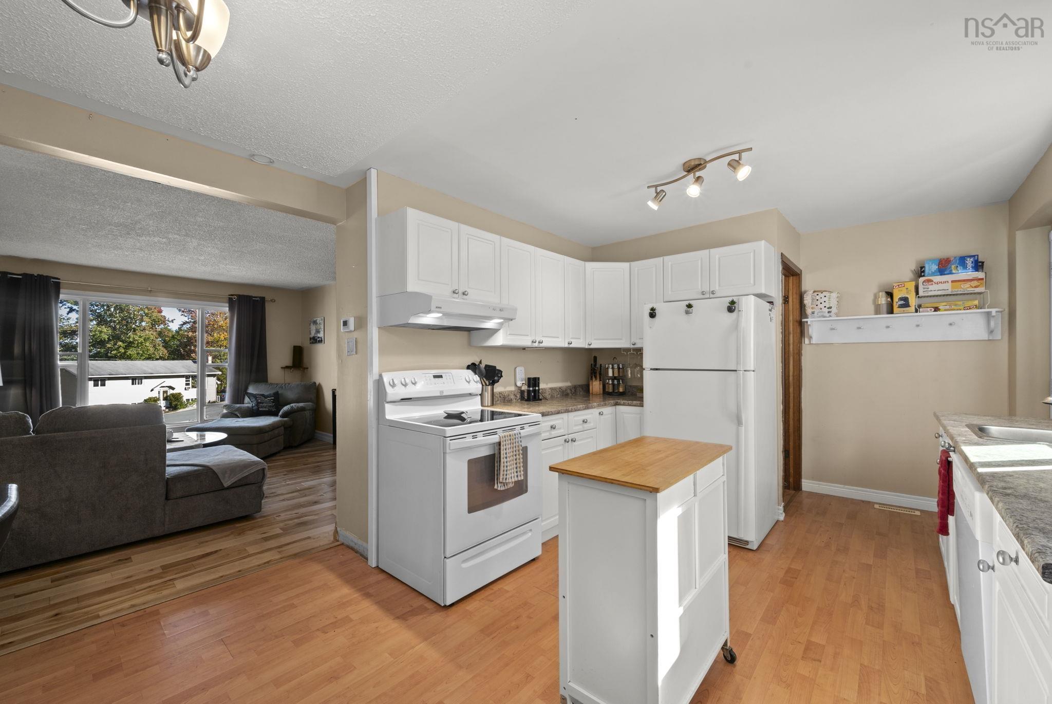 View image 11