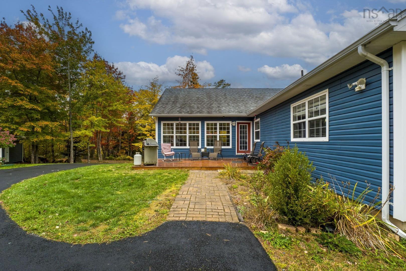 View image 32