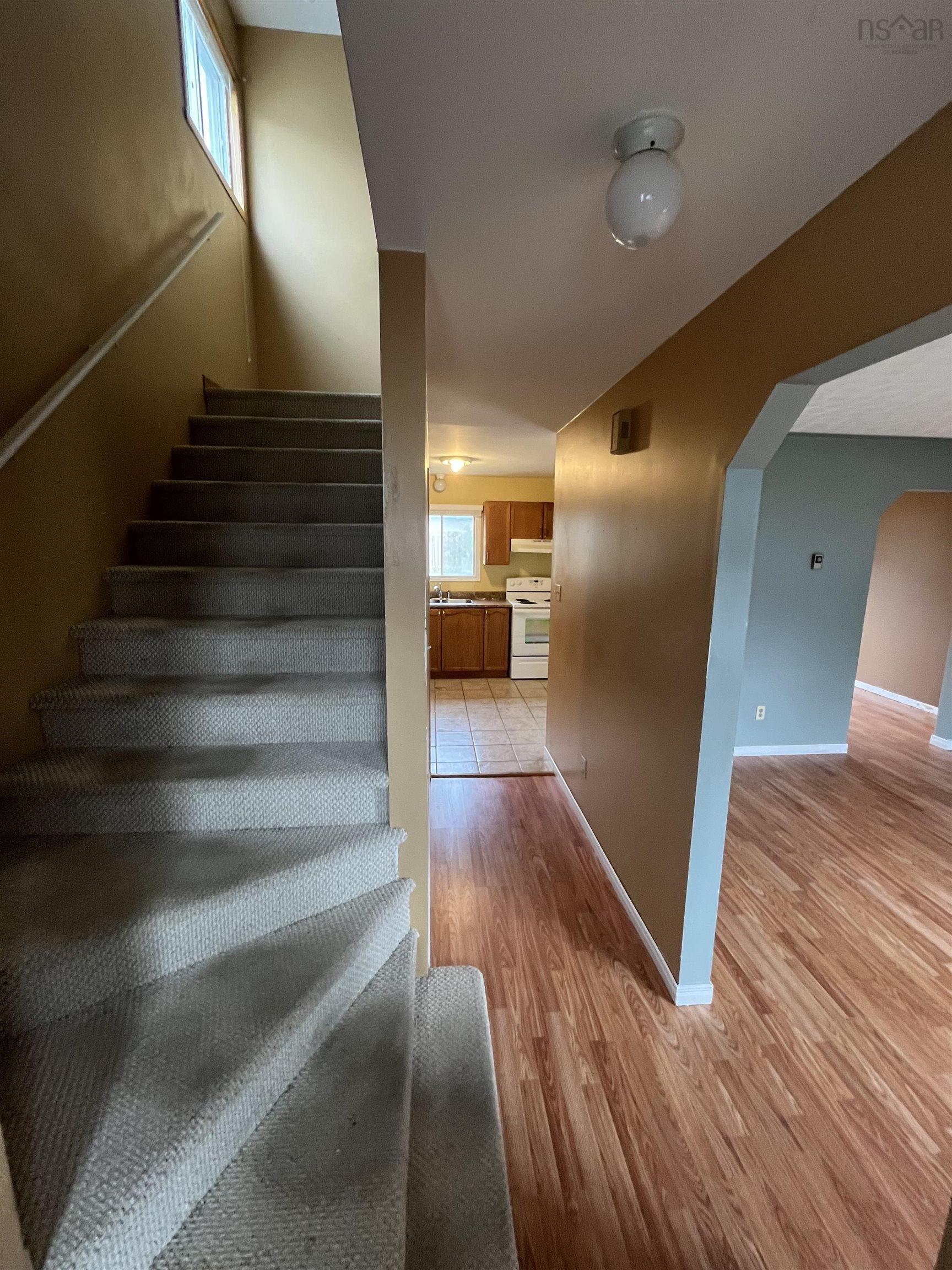 View image 9
