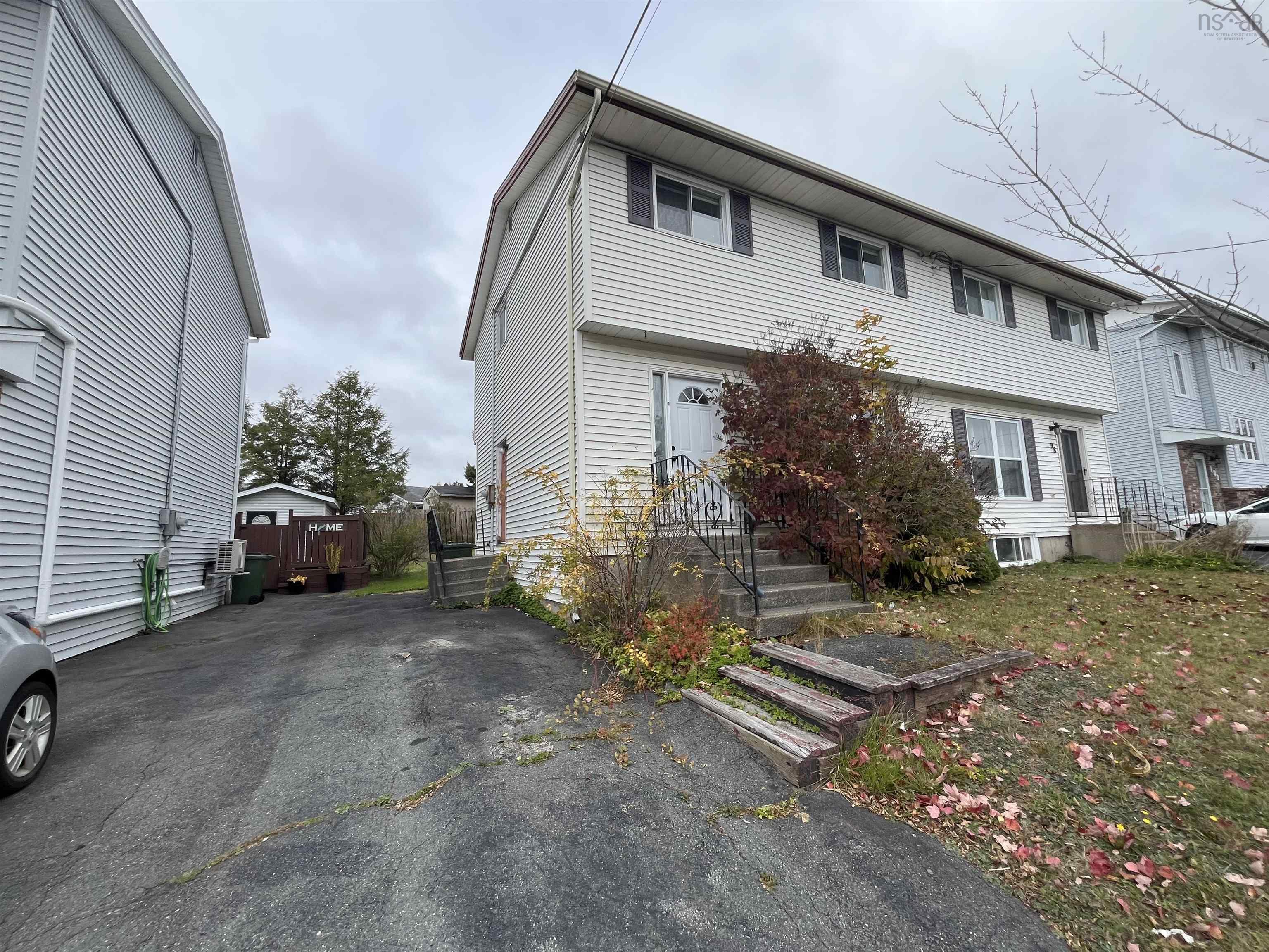View image 12