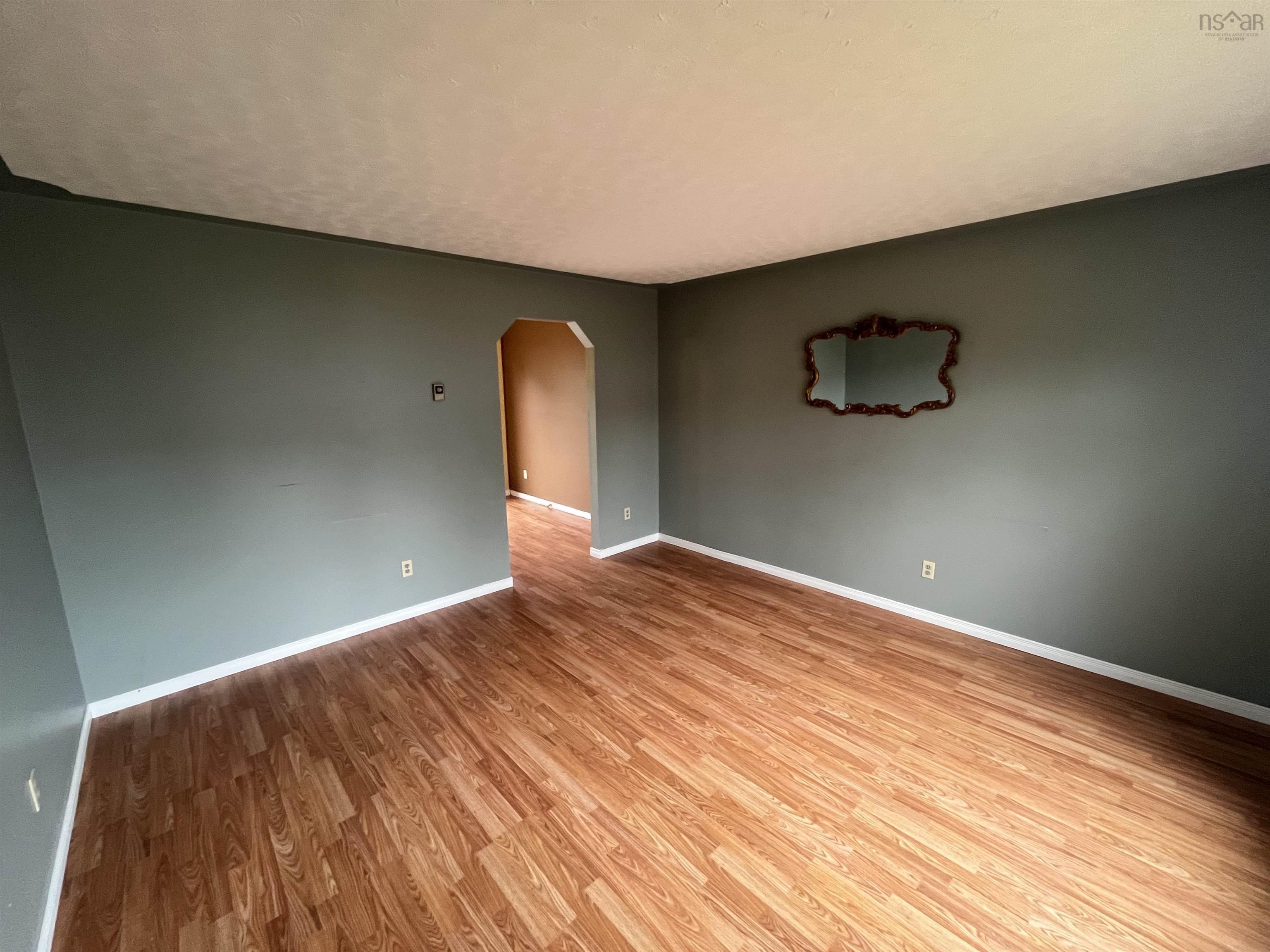 View image 16