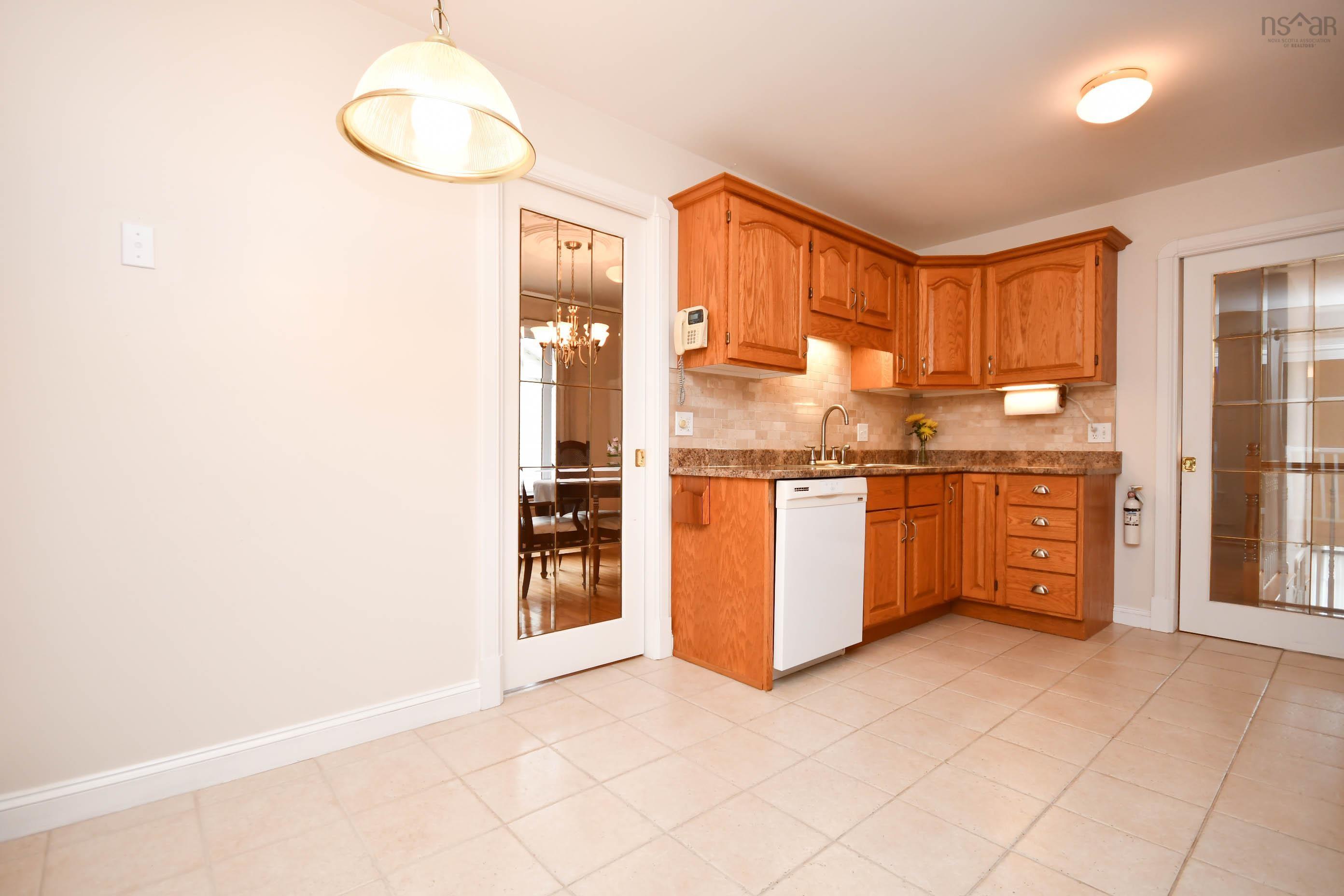 View image 18