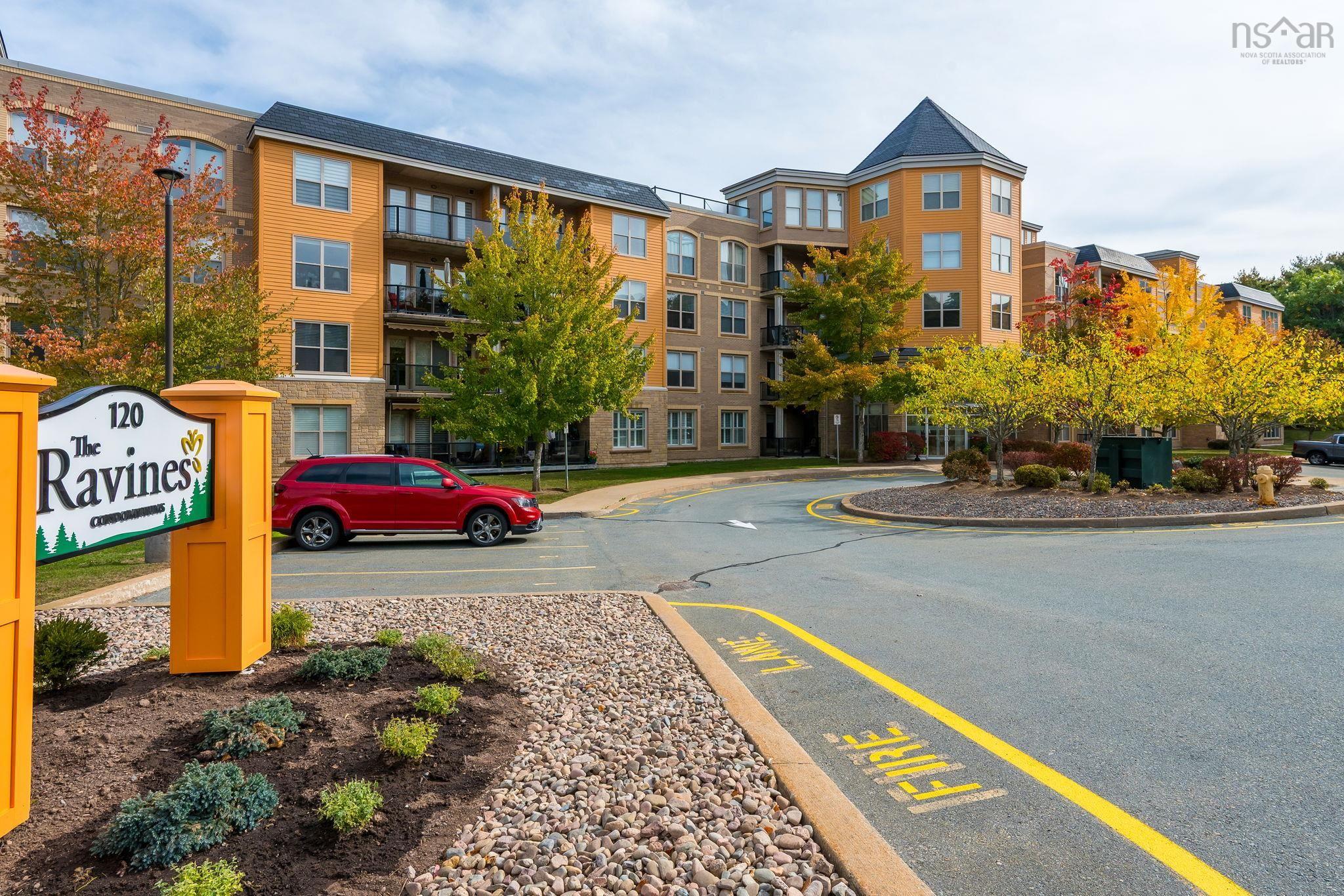 Thumbnail image for 210 120 Southgate Drive MLS<sup>®</sup> 202526287