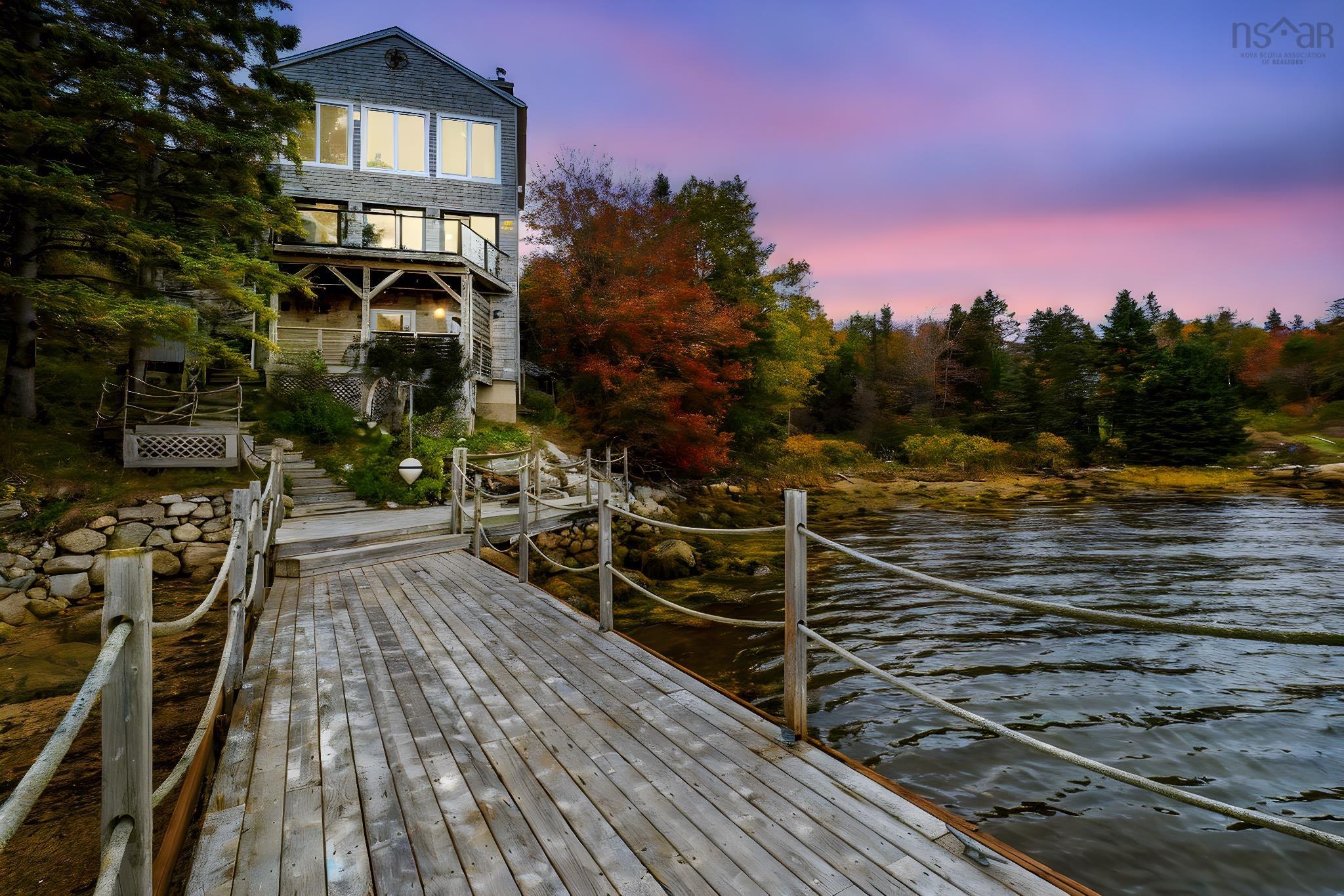 Thumbnail image for 6566 St Margarets Bay Road MLS<sup>®</sup> 202526433