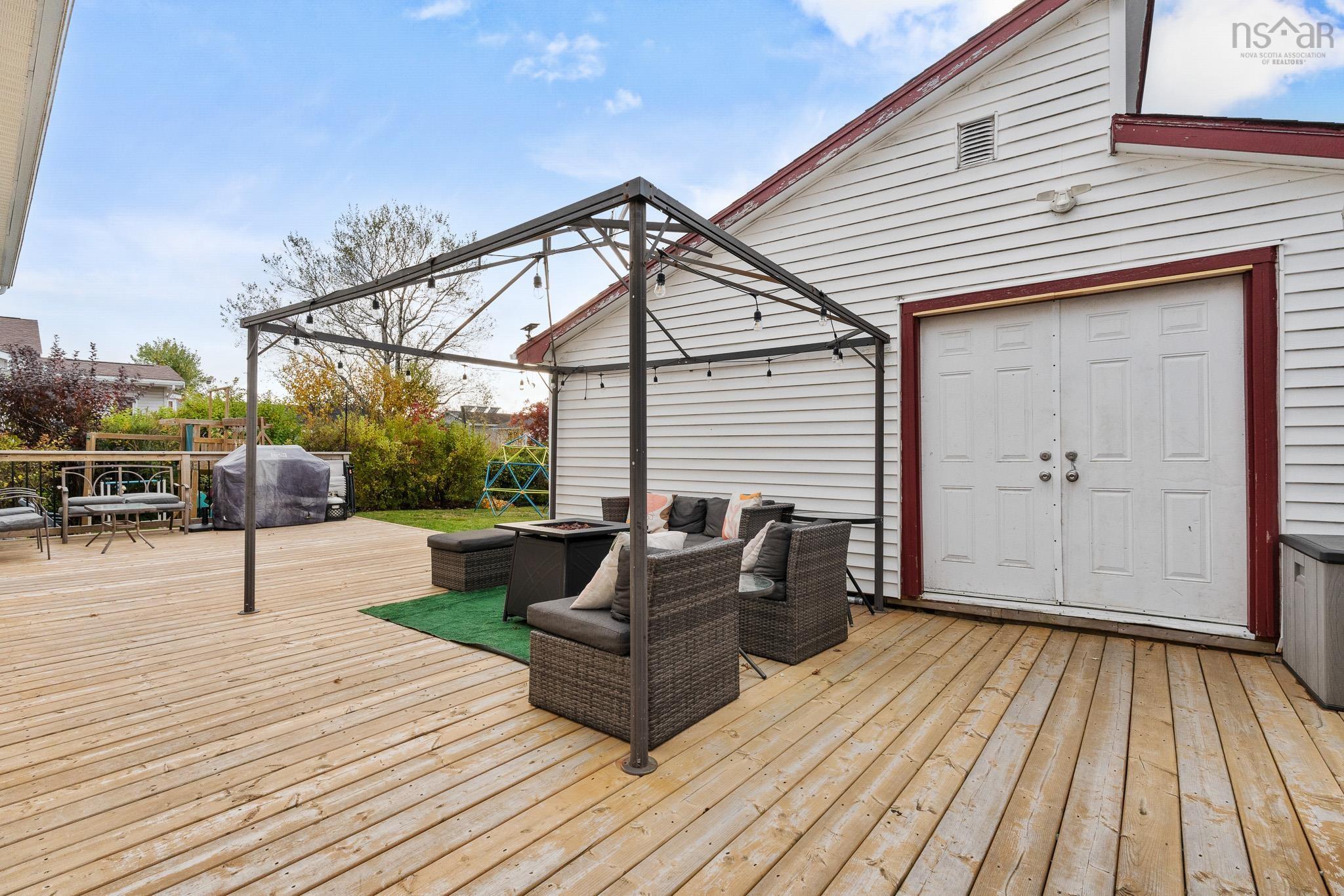 View image 21